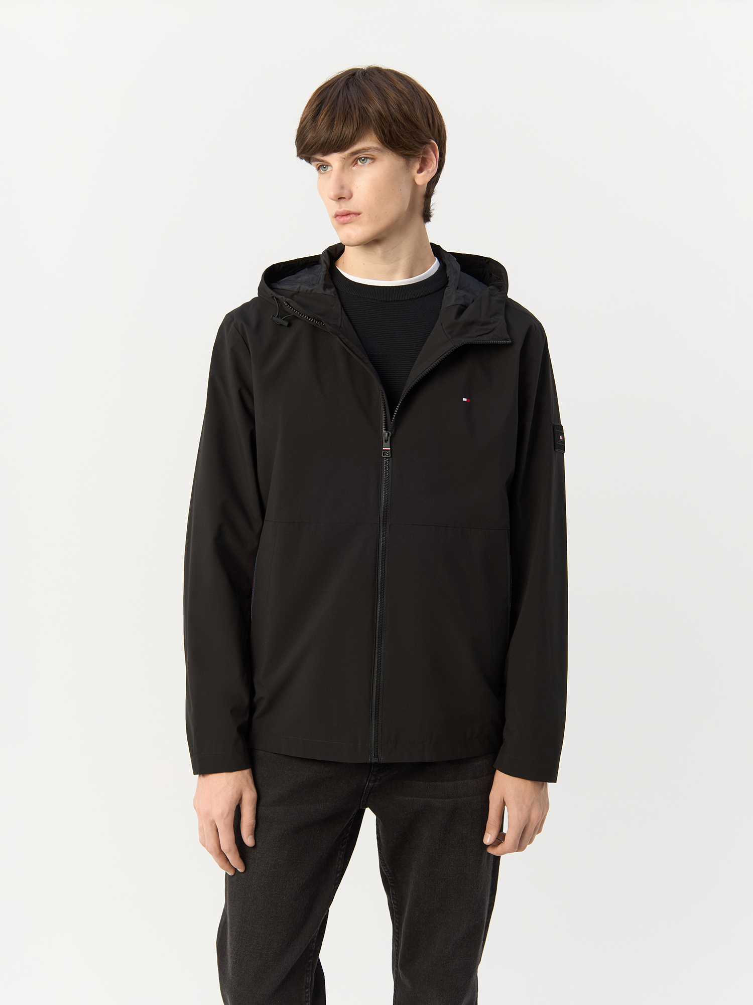 

Куртка мужская Tommy Hilfiger MW0MW37116 черная XL, Черный, MW0MW37116