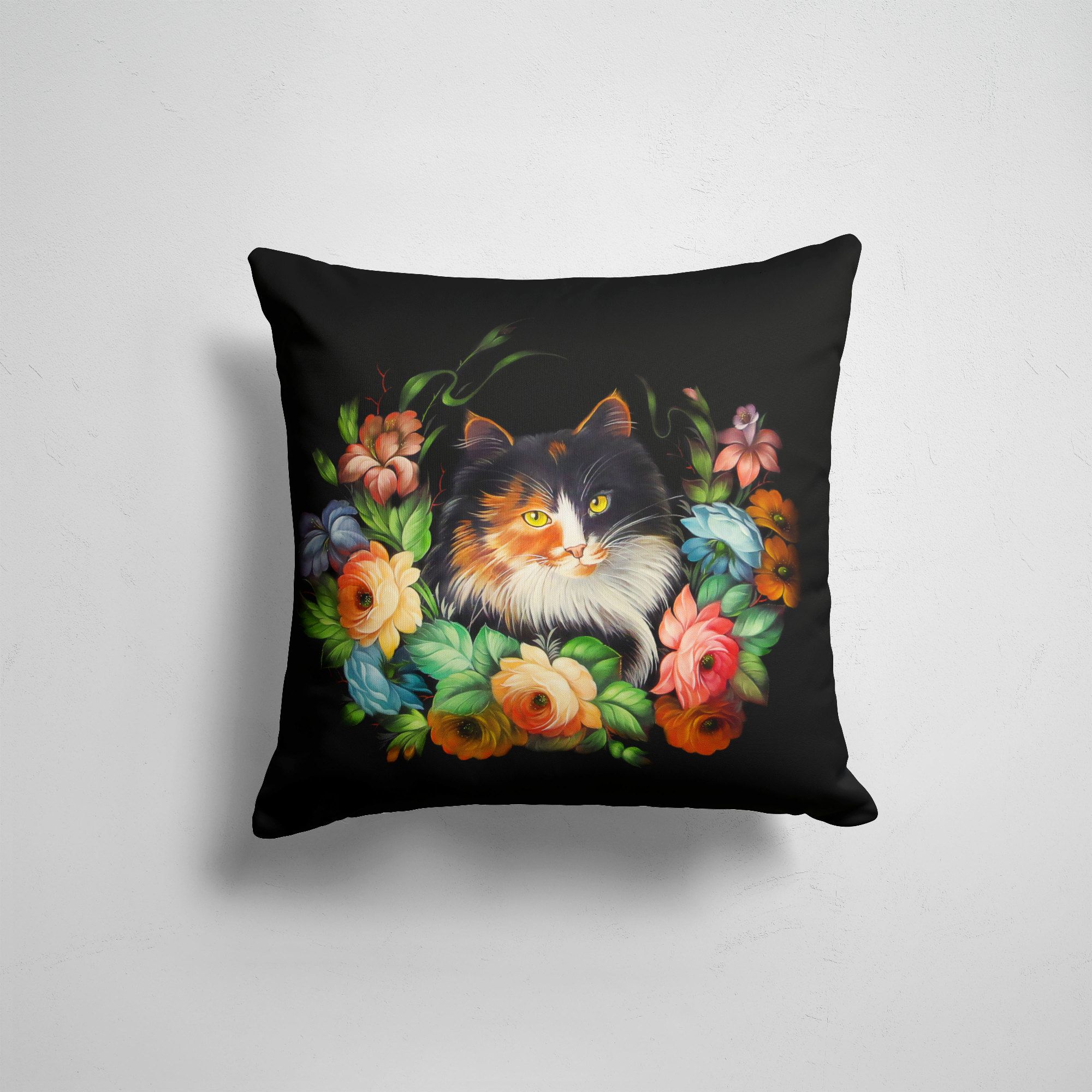 

Подушка декоративная 45х45см Девушкам Милые создания Трехцветная кошка, Разноцветный