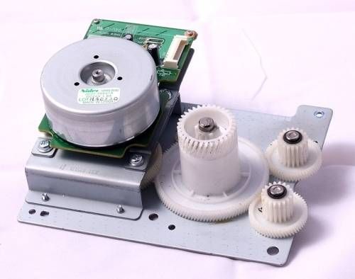 

Двигатель с редуктором ML-3050/3051/SCX-5530FN/5330/Phaser 3428/3300