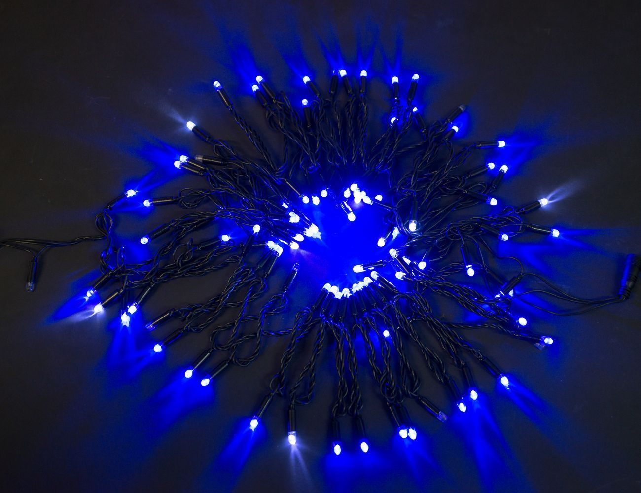 Светодиодная гирлянда Quality Light Cap 100 синих LED, холодное мерцание, 10 м, черный