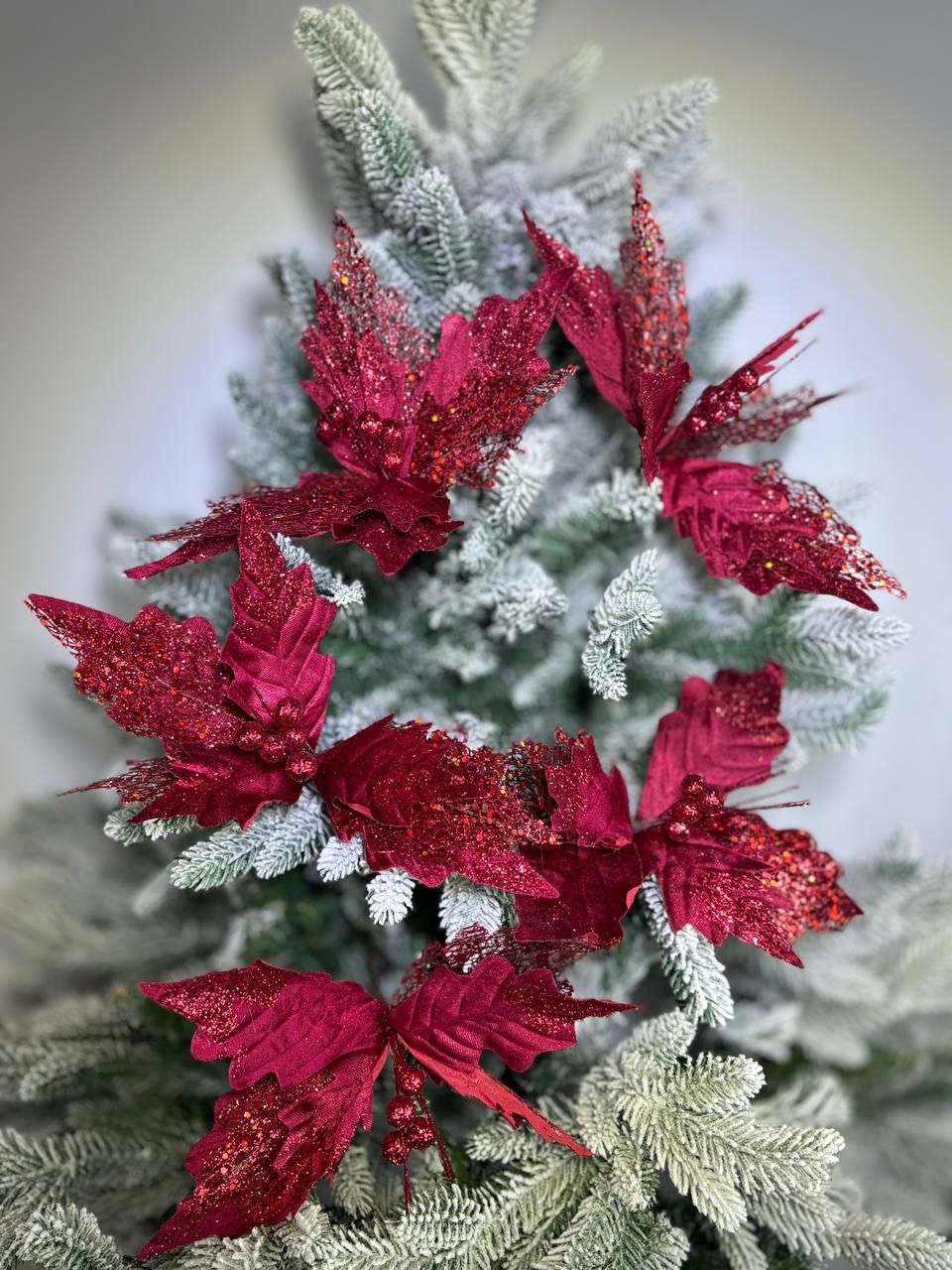 

Новогоднее украшение- Цветок с ягодами Merry Christmas красный 10 шт. 18789
