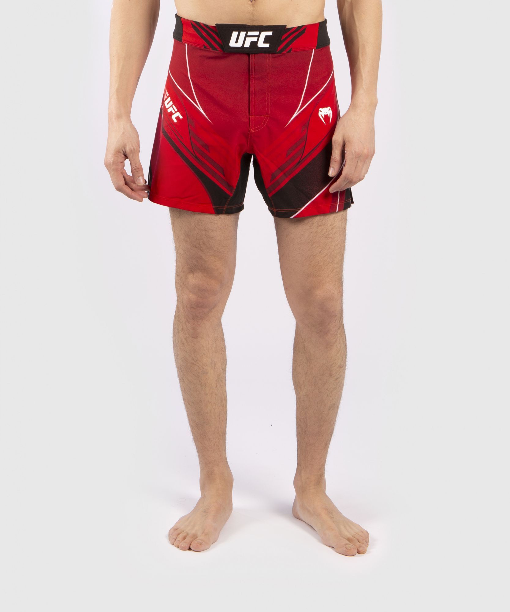 

Мужские шорты UFC VENUM "PRO LINE", красные, Красный, VNMUFC-00061-003