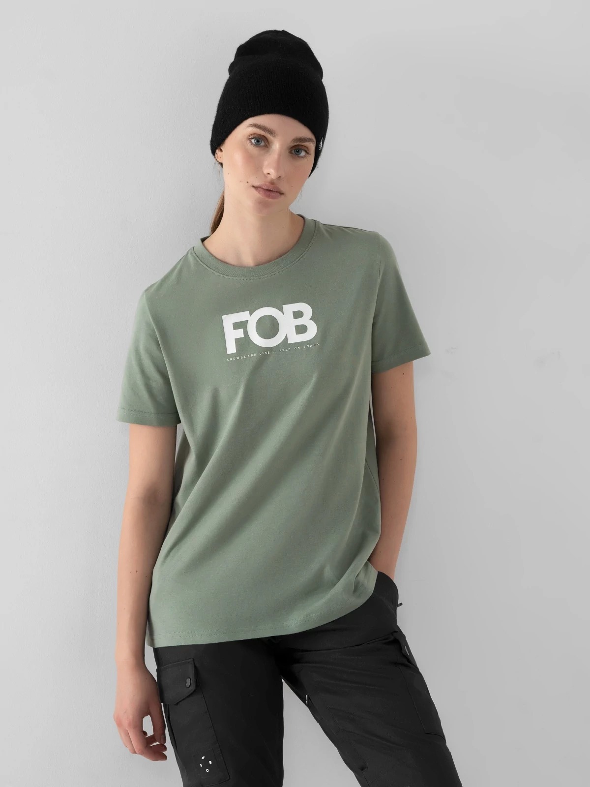 

Футболка женская 4F H4Z21-TSD010-42S зеленая XXL
