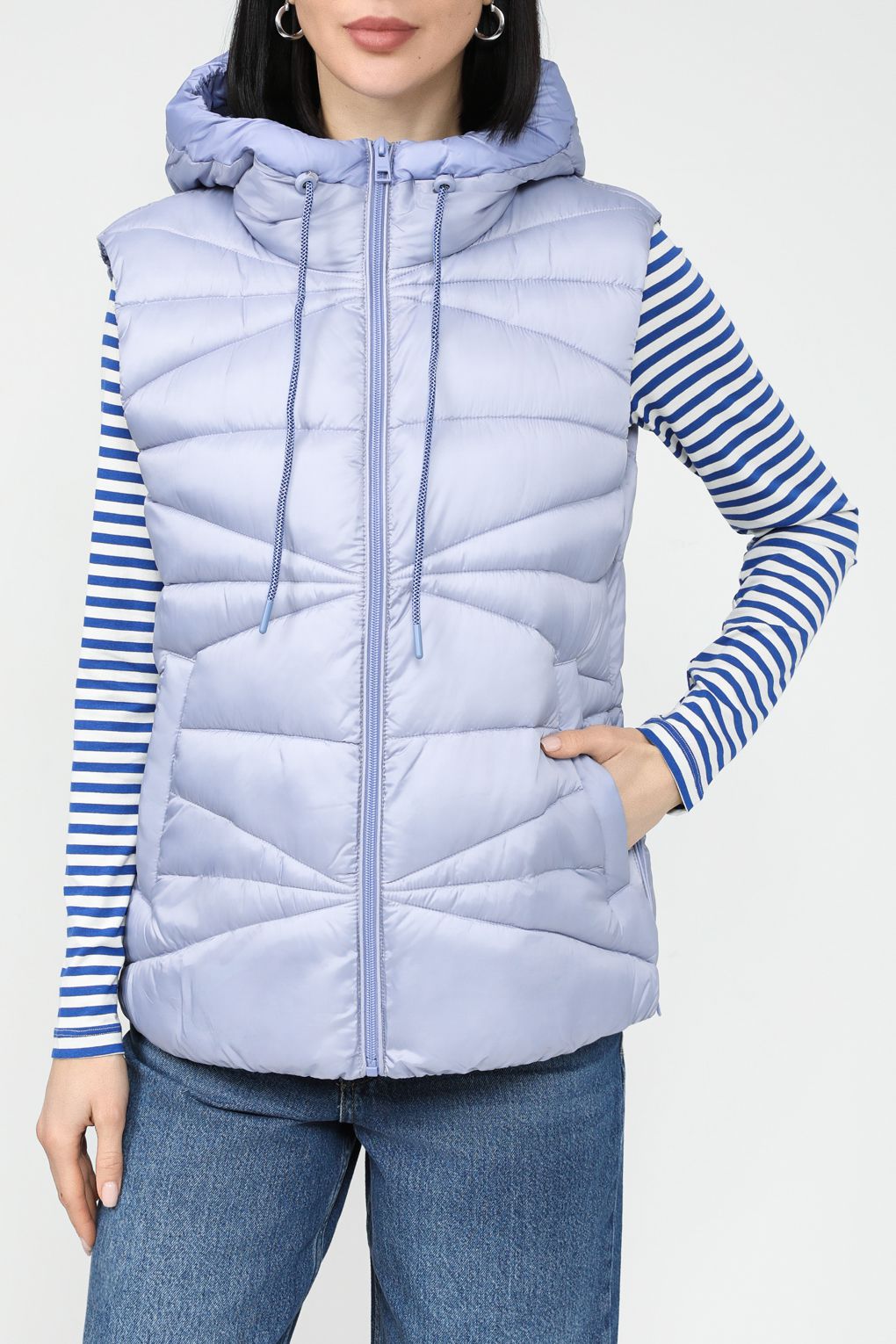 

Утепленный жилет женский Esprit Casual 014EE1H302 голубой L, 014EE1H302