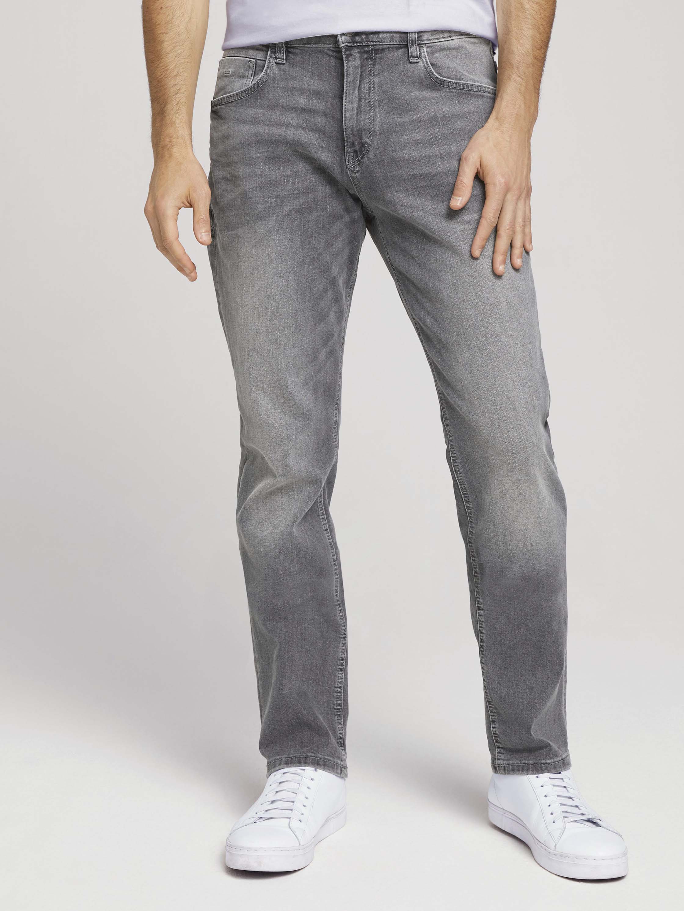 

Джинсы мужские TOM TAILOR 1027229 серые 32/34, 1027229