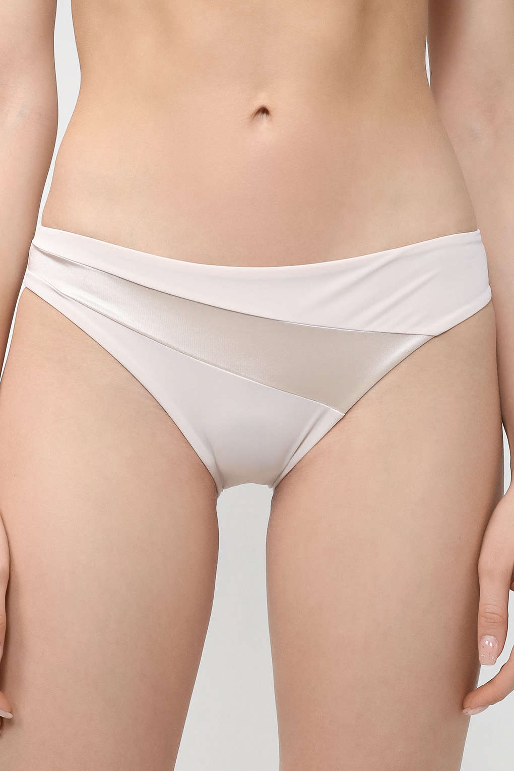 

Трусы женские Esprit 013EF1T338 белые 38, Белый, 013EF1T338