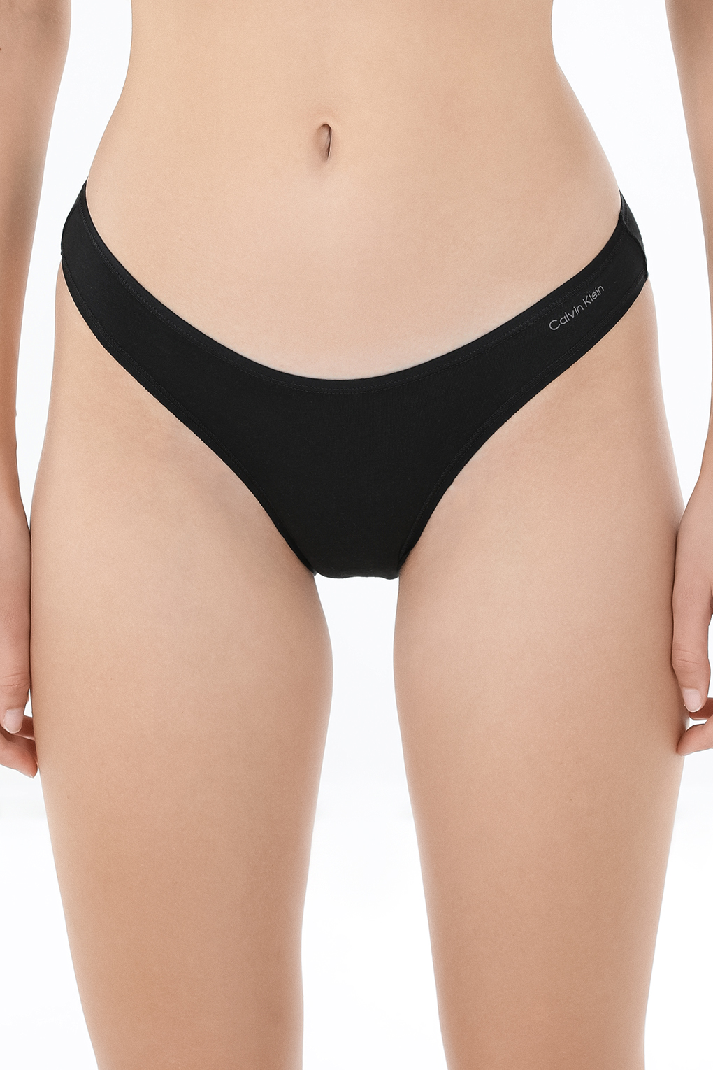 Комплект трусов женских Calvin Klein 000QD5218E черных L 3 шт 6990₽