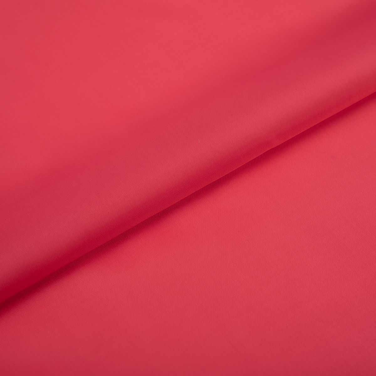 

Ткань подкладочная Gamma Taffeta 180Т 100% полиэстер 200х152 см №114 т.красный, 180Т