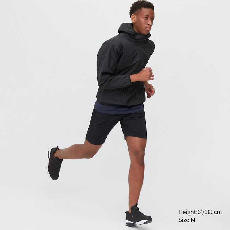 

Ветровка мужская UNIQLO 444550COL09 черная 3XL, 444550COL09
