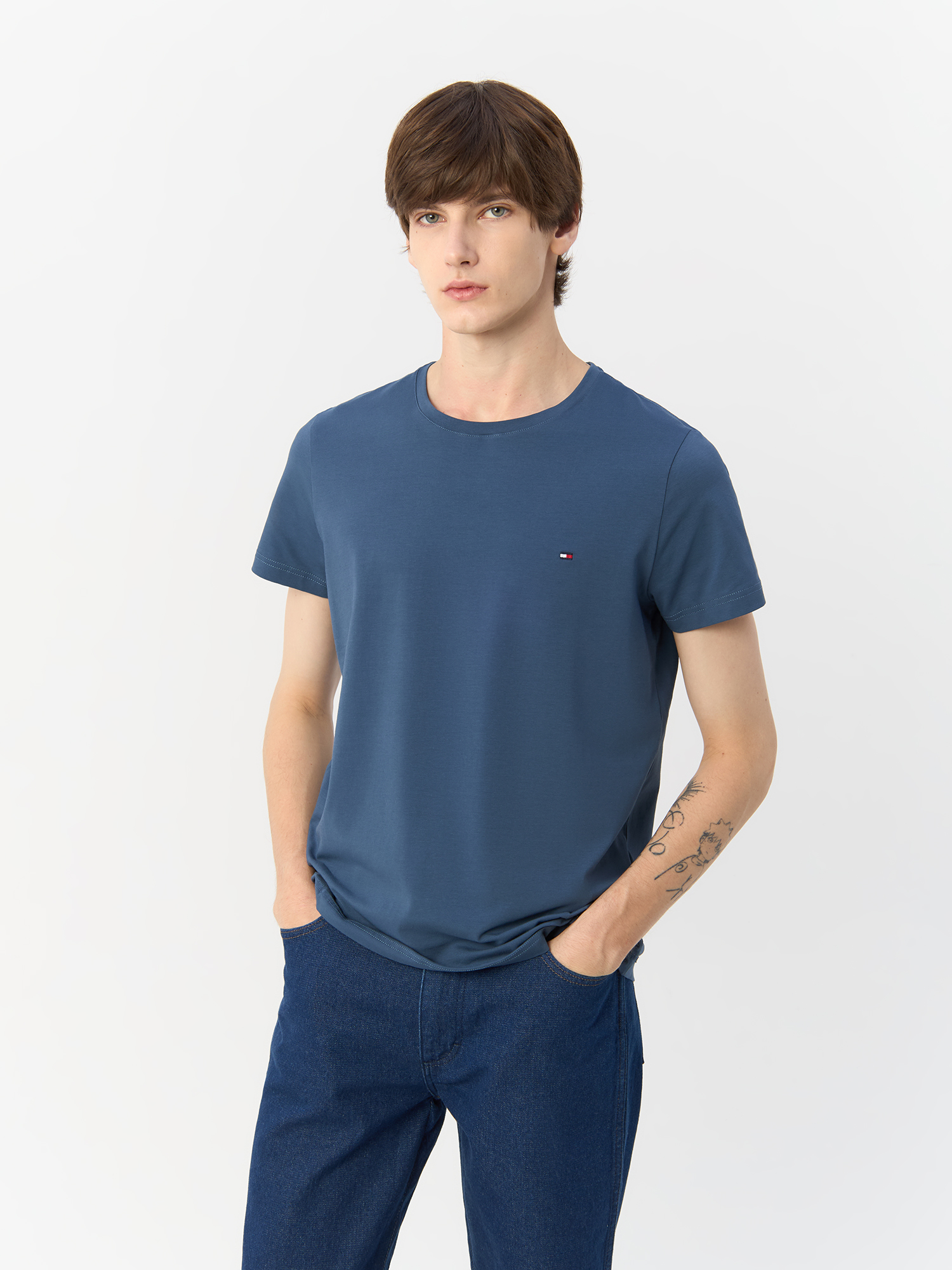 

Футболка мужская Tommy Hilfiger Stretch Slim Fit Tee MW0MW10800 синяя 2XL, Синий, Stretch Slim Fit Tee