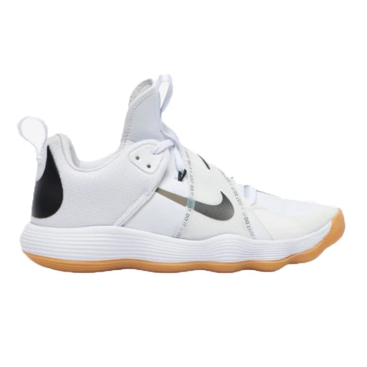

Кроссовки женские Nike CI2956-100 белые 5 US, CI2956-100