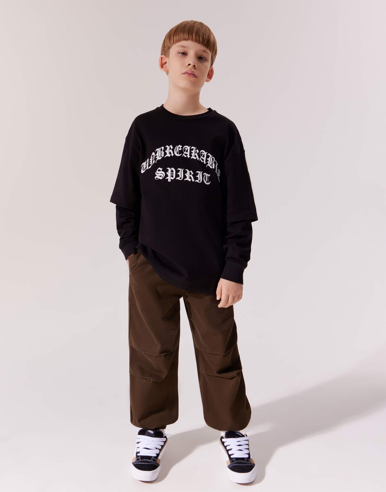 

Брюки для мальчика Gloria Jeans BPT003953 коричневый 10-12л/152, BPT003953