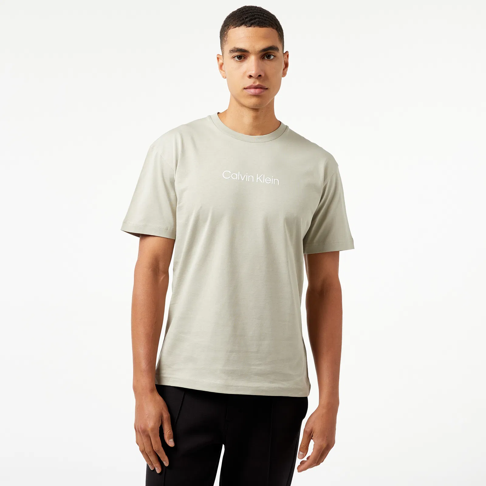 Футболка мужская Calvin Klein K10K112487 серая S 6590₽