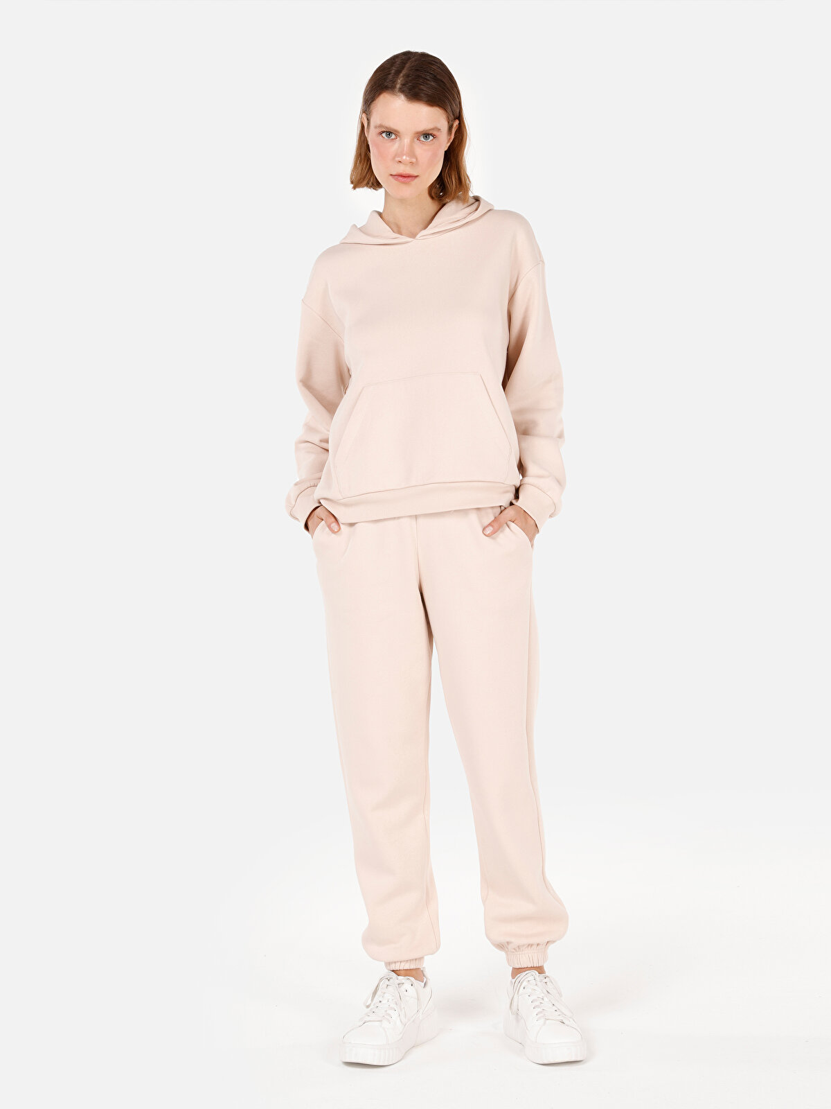 

Спортивные брюки женские Colin's CL1065686 бежевые L, Бежевый, CL1065686