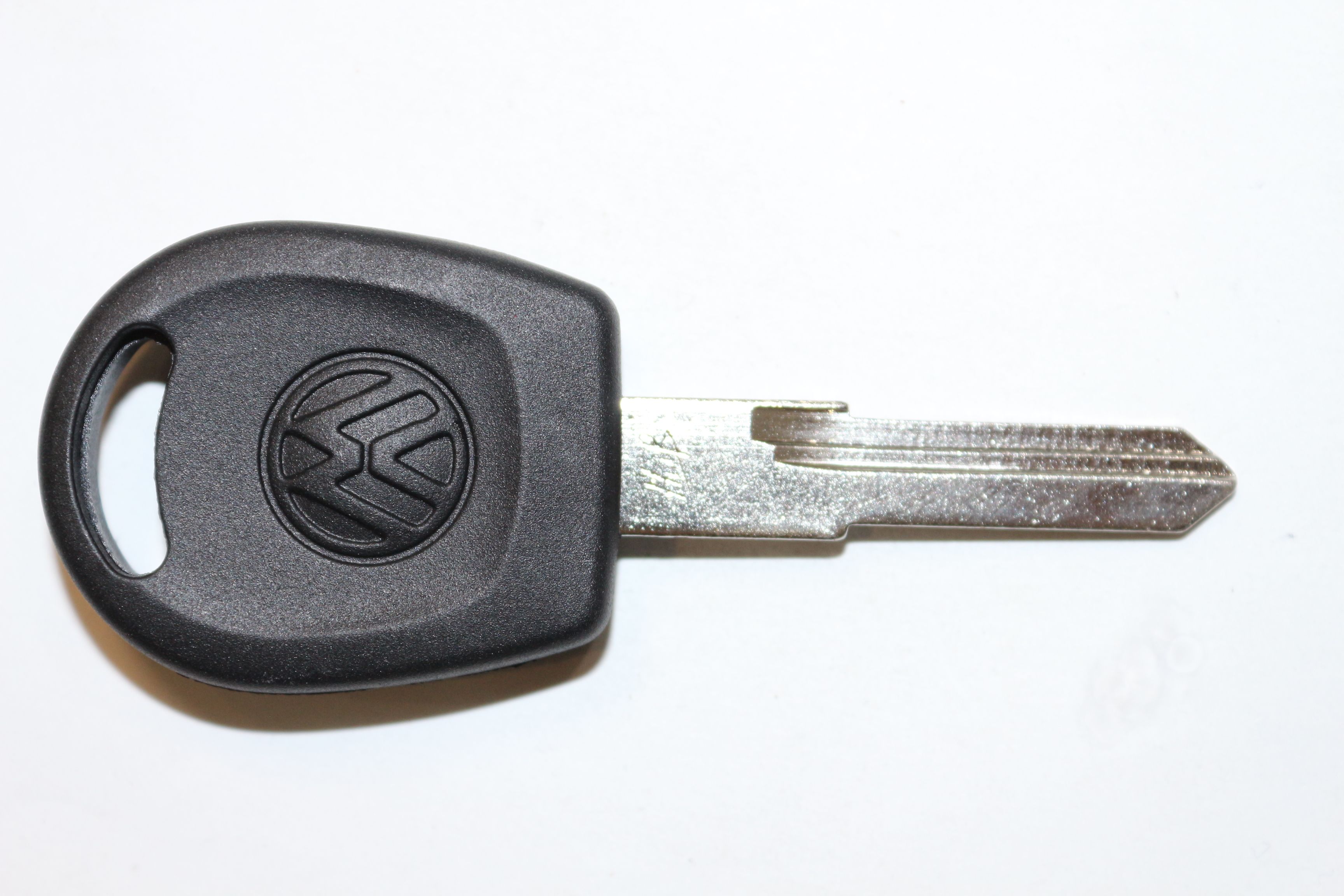 

Ключ зажигания Autokey заготовка для Volkswagen с чипом ID42