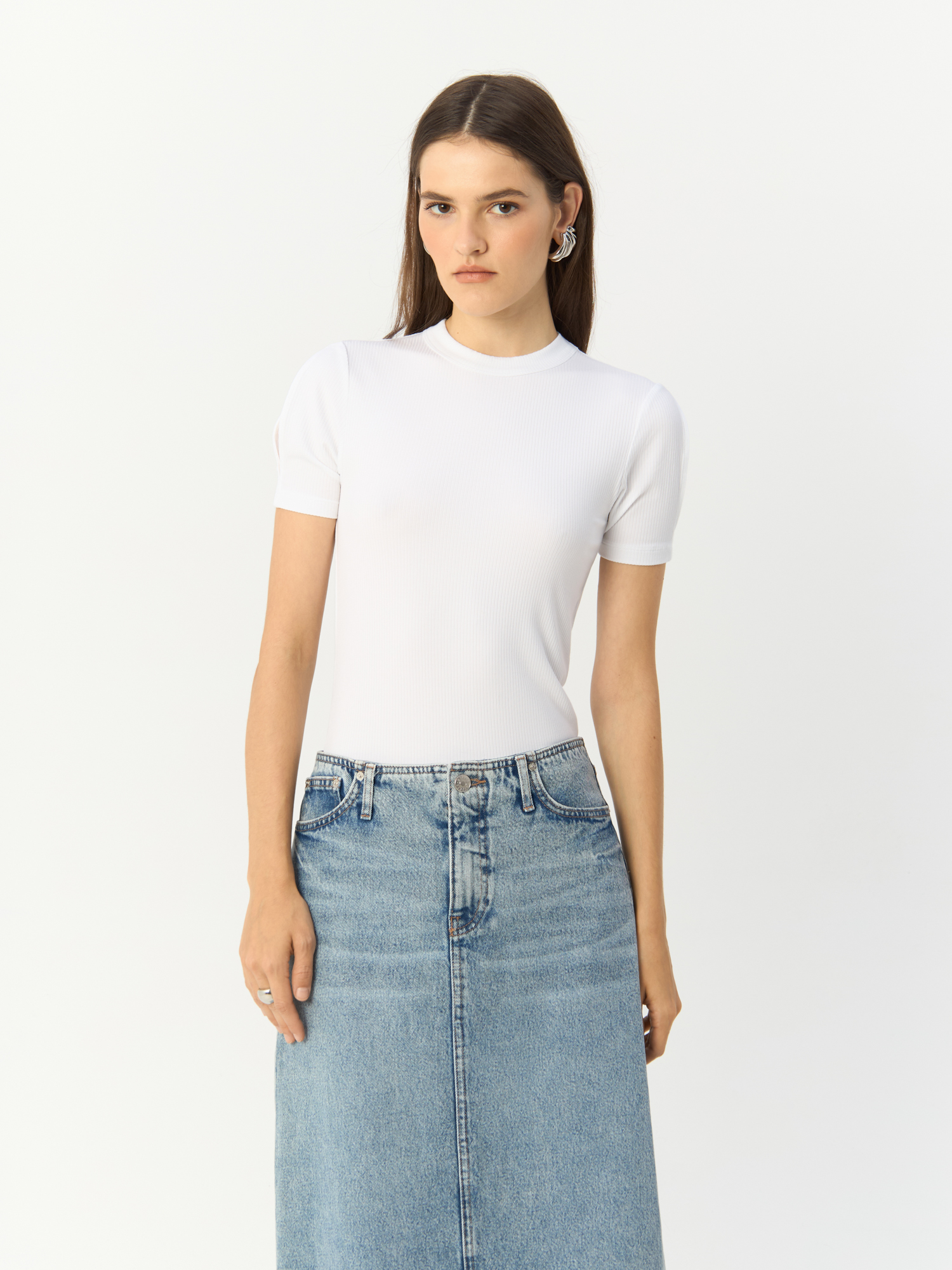

Футболка женская Calvin Klein K20K207322 белая L, Белый, K20K207322