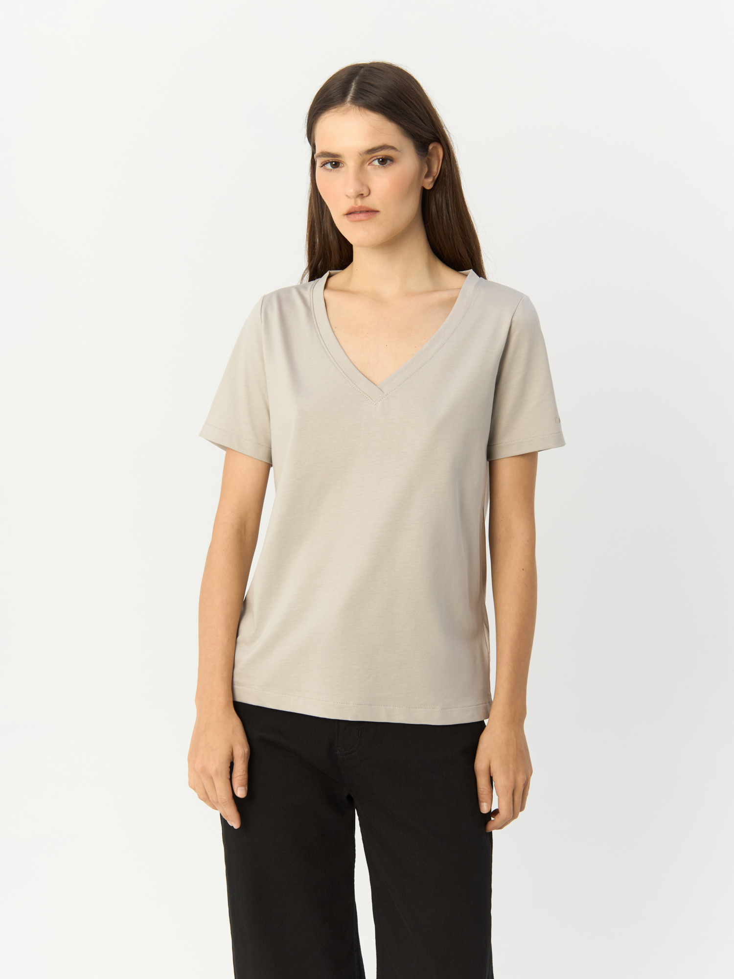 

Футболка женская Calvin Klein K20K205338 серая XS, Серый, K20K205338
