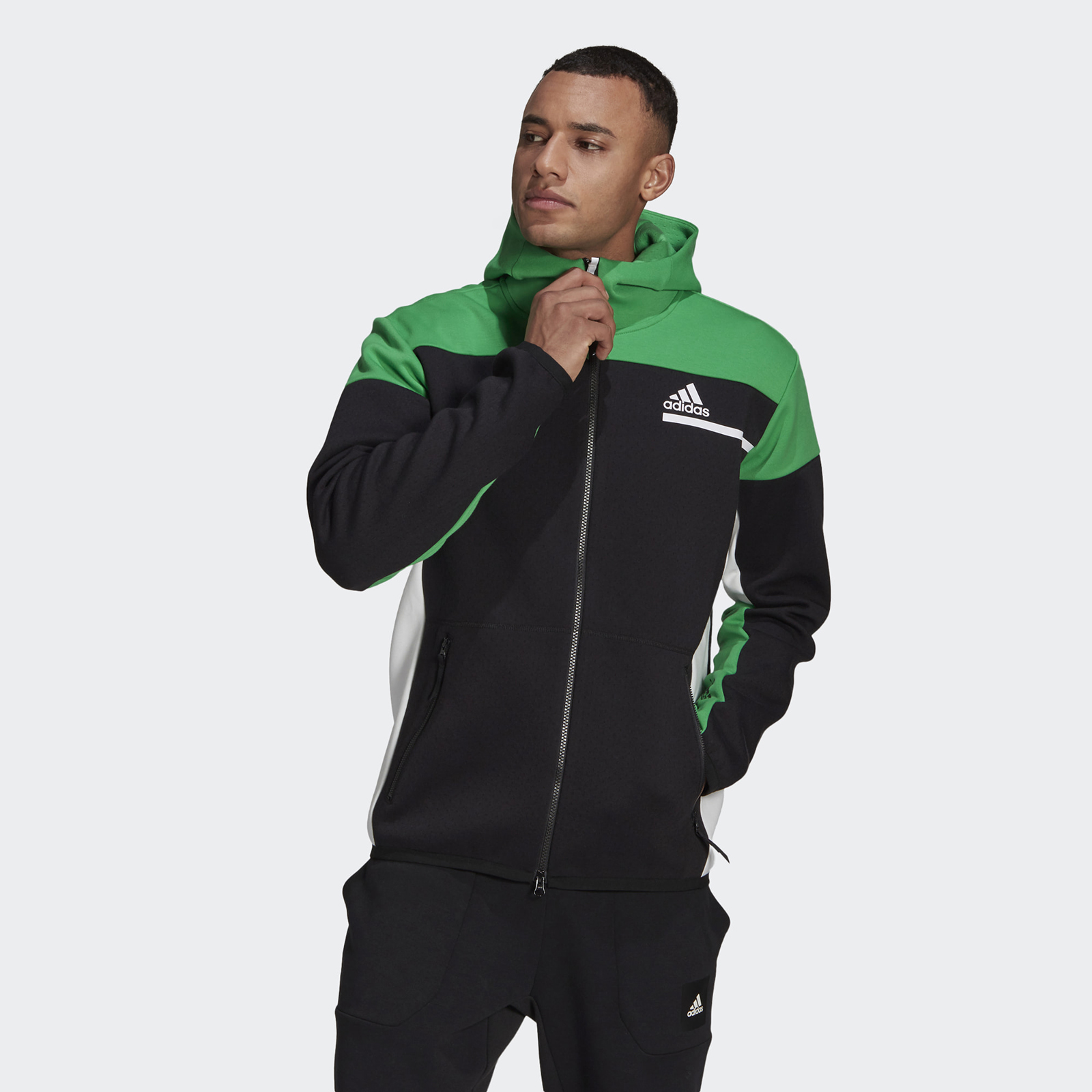 

Толстовка мужская Adidas GN6832 черная M, GN6832