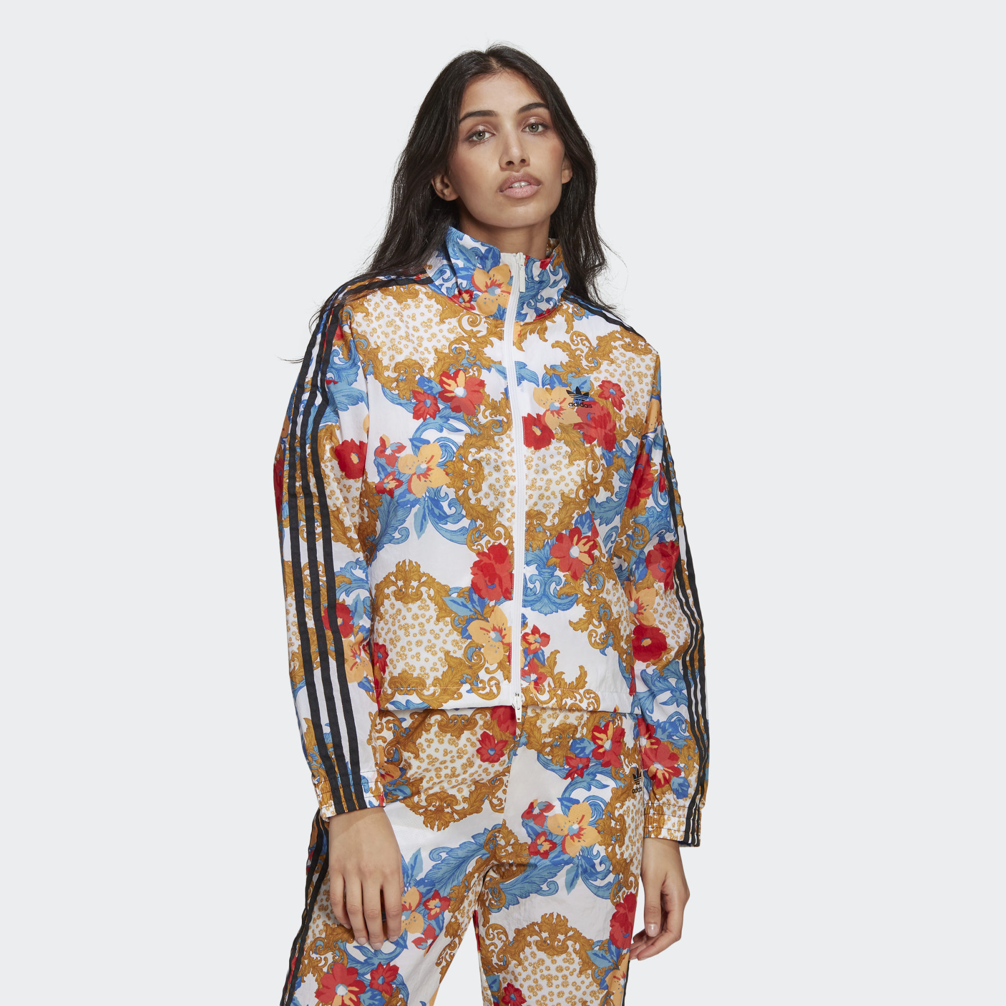 

Спортивная ветровка женские Adidas GN3357 разноцветные 36, GN3357