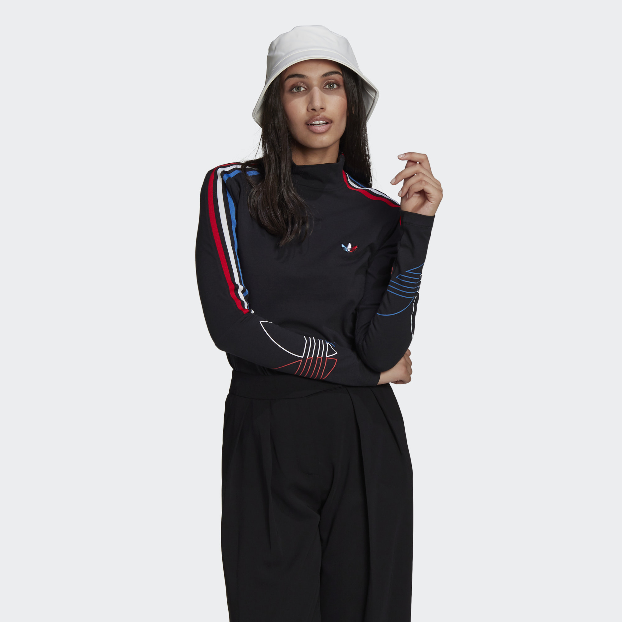 

Водолазка женская Adidas GN2859 черная 36, GN2859