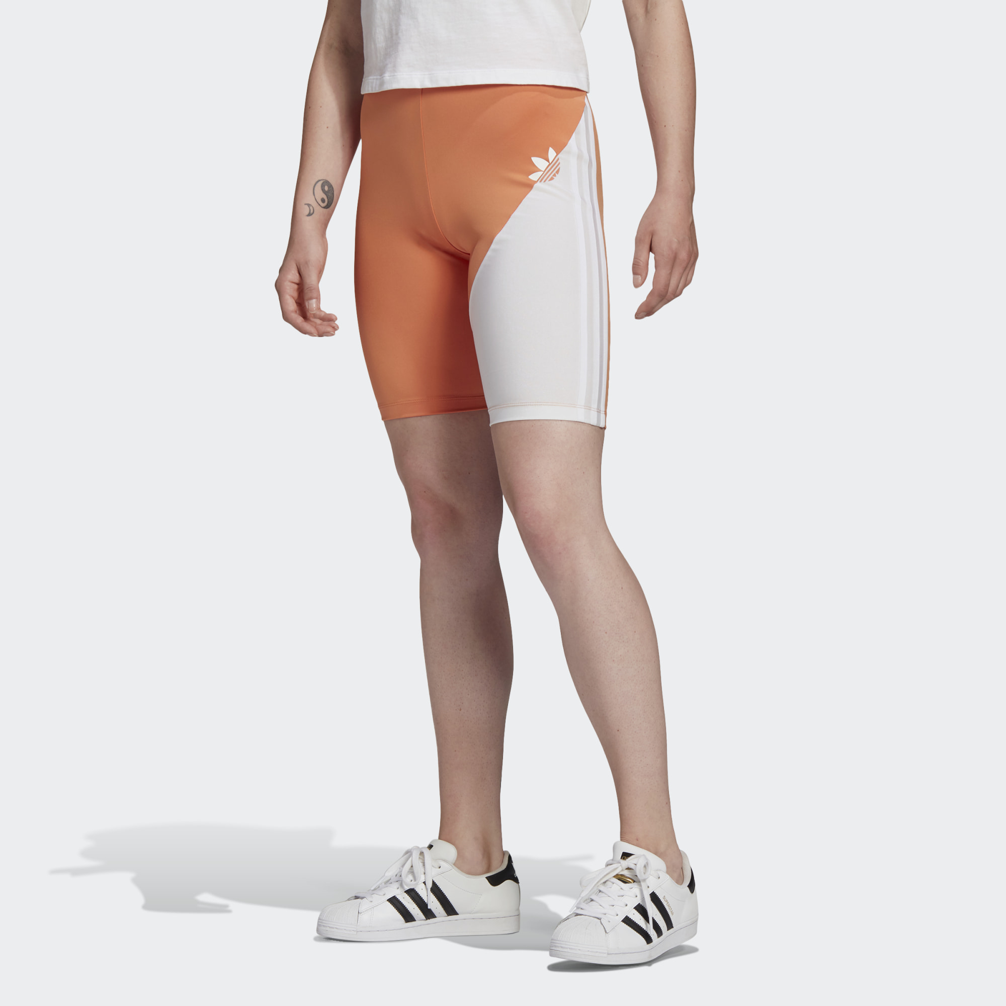Шорты женские Adidas GN2798 оранжевые 40