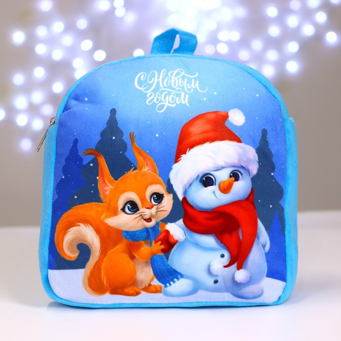 

Рюкзак Milo toys С Новым годом Снеговик и белочка, 26х24 см, Голубой, "С Новым годом" Снеговик и белочка, 26х24 см