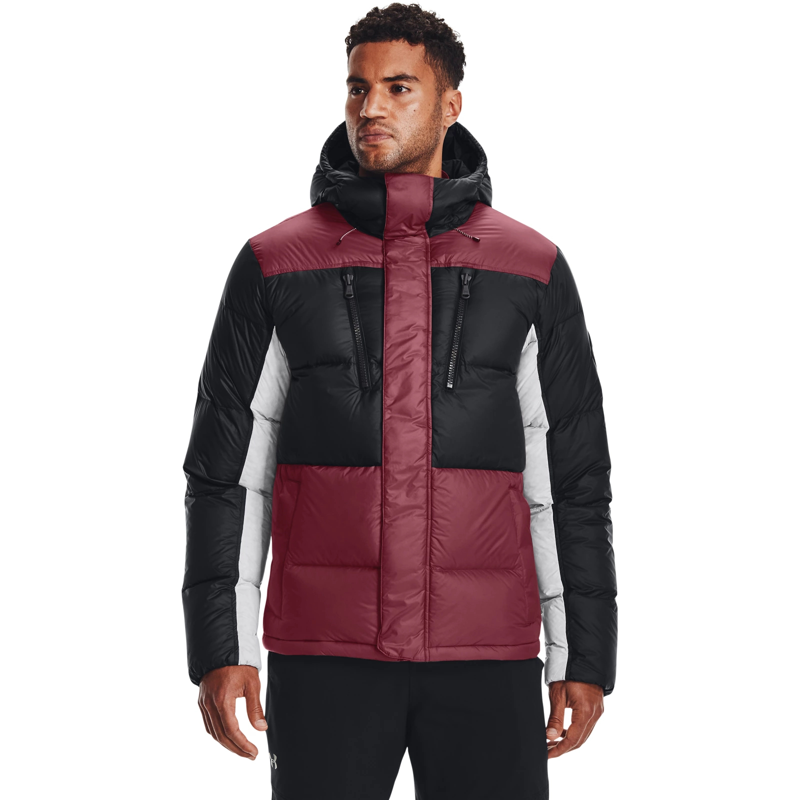 

Куртка мужская Under Armour 1364895-626 фиолетовая SM, 1364895-626