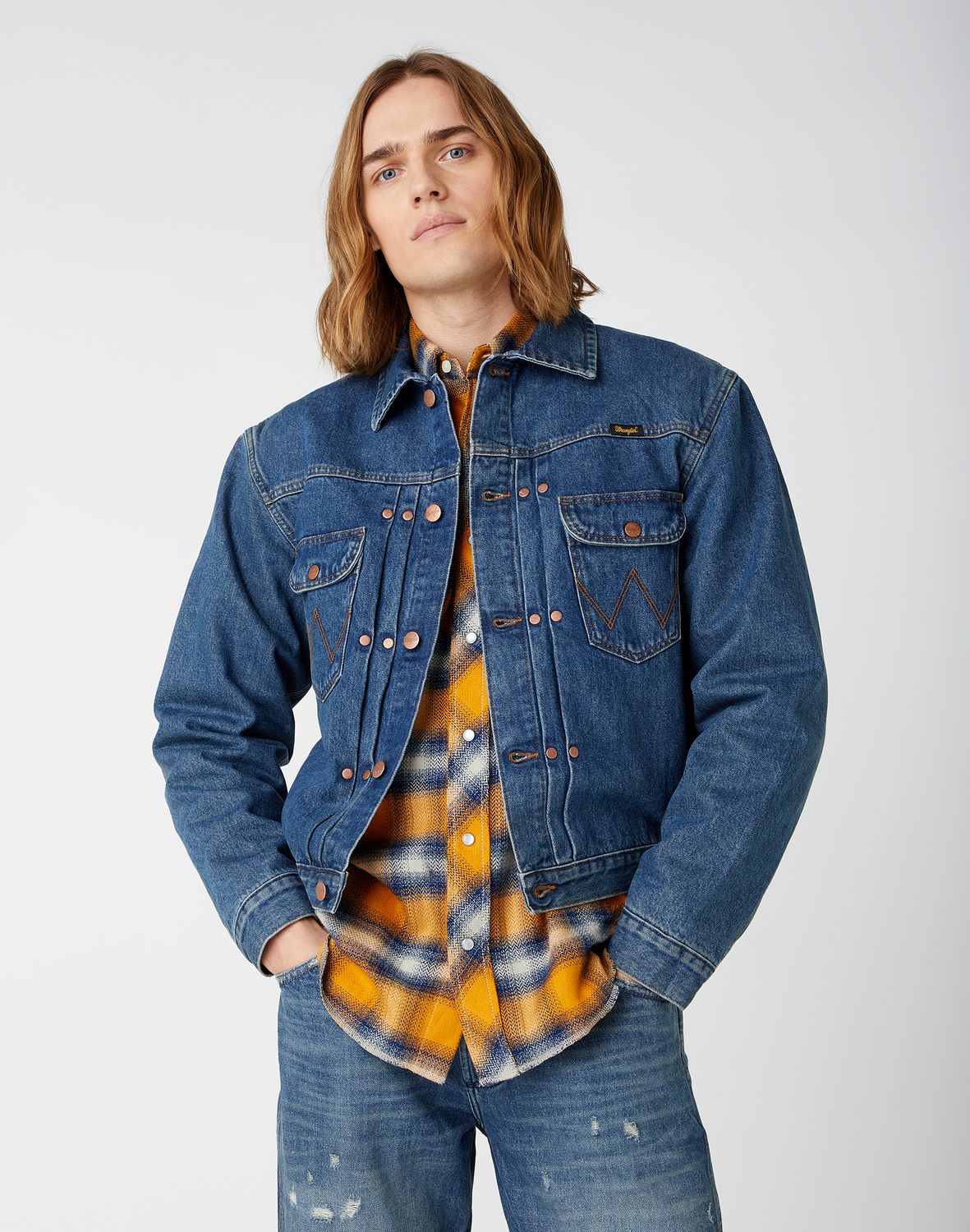 фото Джинсовая куртка мужская wrangler w466yg516 синяя xxl