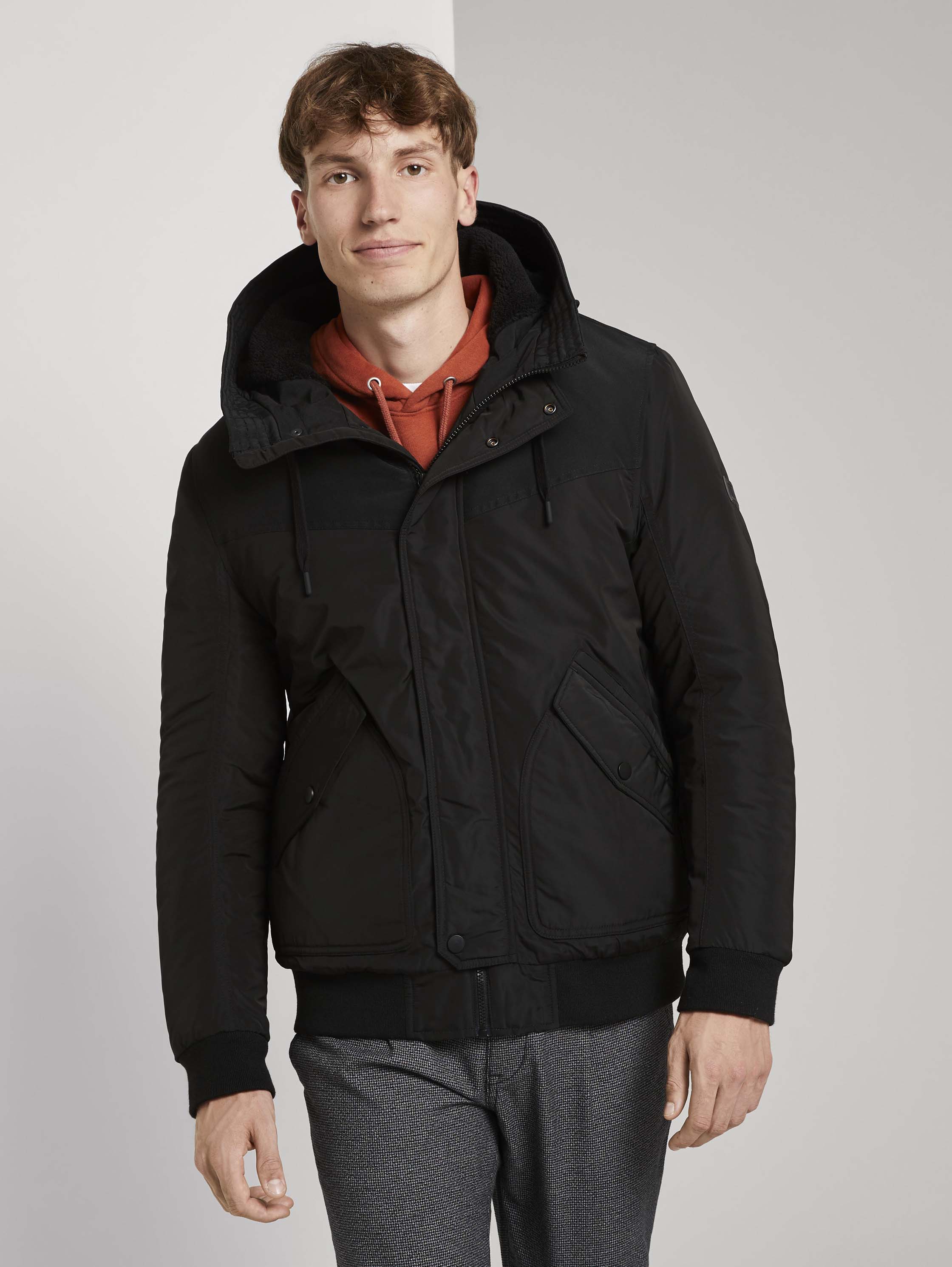 

Ветровка мужская TOM TAILOR 1020242 черная S