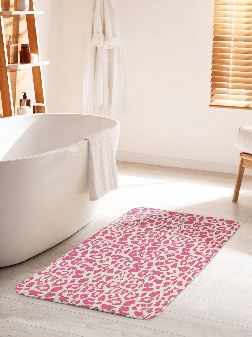 Коврик для ванной туалета JoyArty Розовый леопард bath_420015_60x100 1649₽