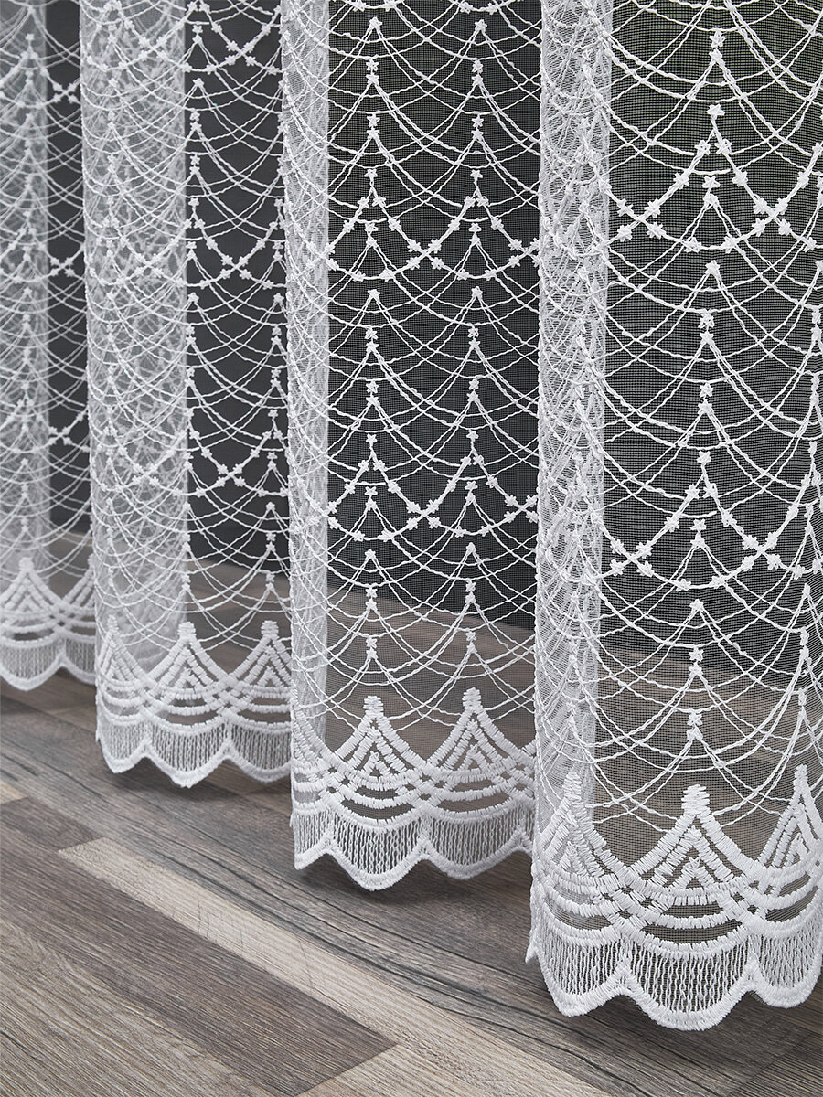 

Тюль A&H 600x250 см микросетка с вышивкой, на шторной ленте, 82416