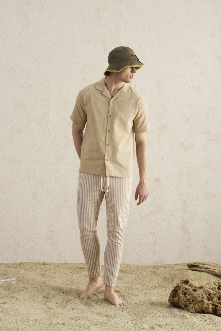 

Рубашка мужская King Brich KTNGOMLEK1288 бежевая 2XL (товары доставляются из-за рубежа), KTNGOMLEK1288