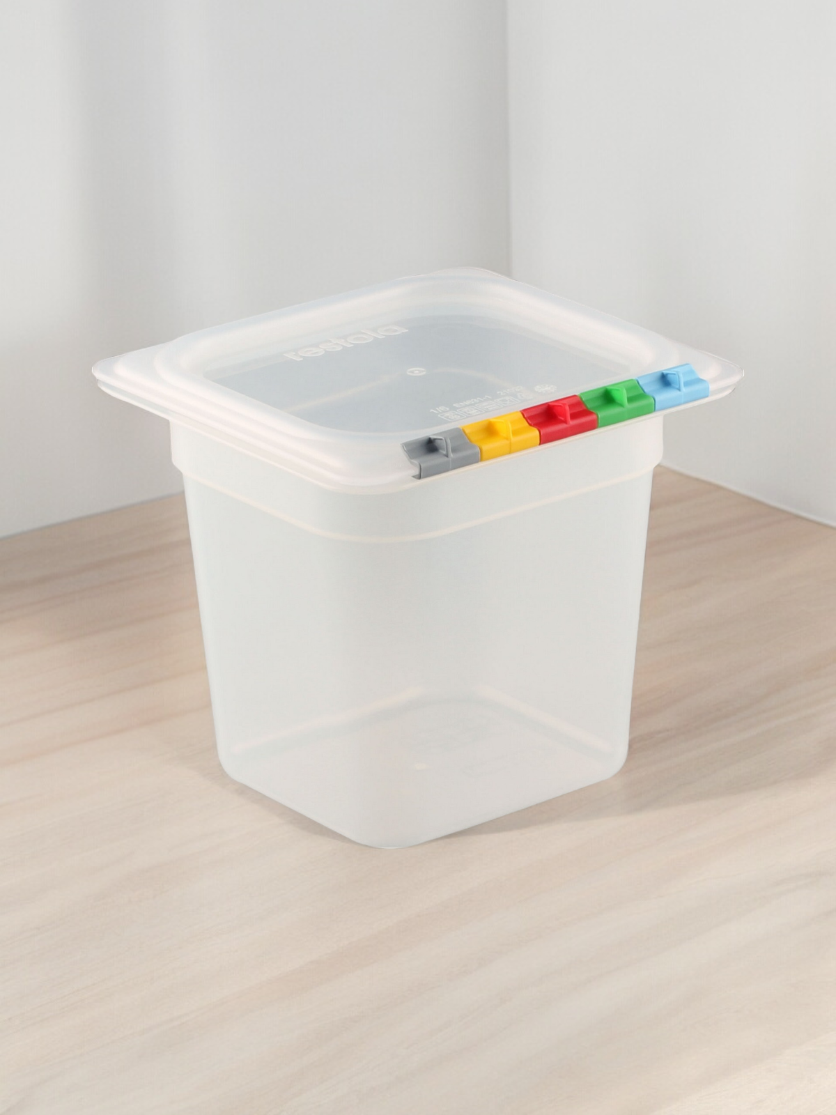 

Гастроемкость Restola 1/6, пластик, 17,6x16,2 см, Прозрачный
