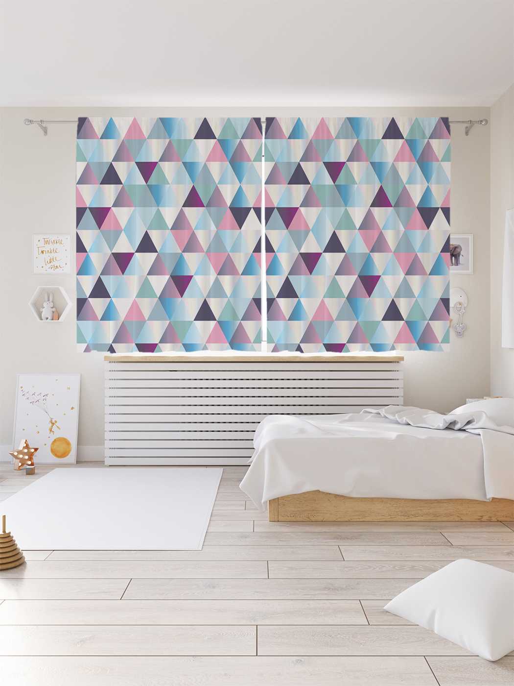 

Шторы JoyArty c фотопечатью "Треугольное формирование" из сатена, 290х180 см, Треугольное формирование