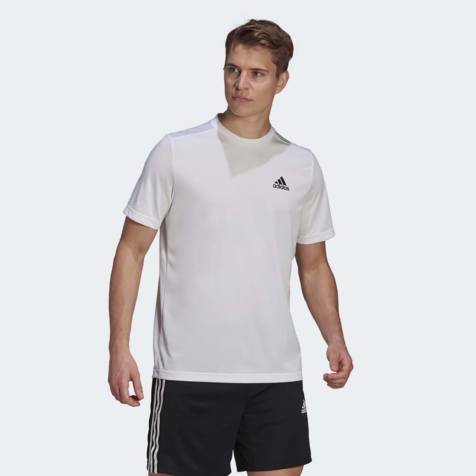 фото Футболка мужская adidas aeroready designed to move белая 2xl