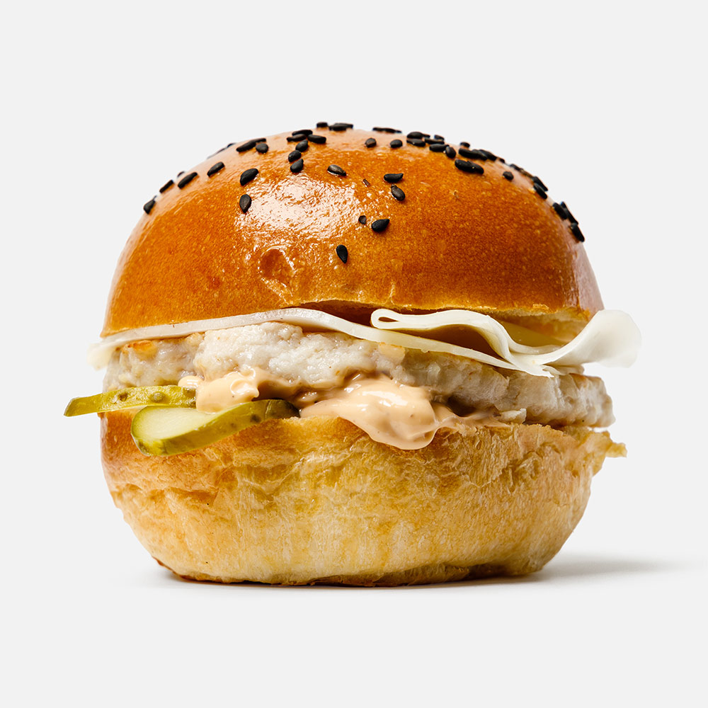 Бургер Кулинариум Куриный с сыром моцарелла и соусом хайнц гриль, 105 г