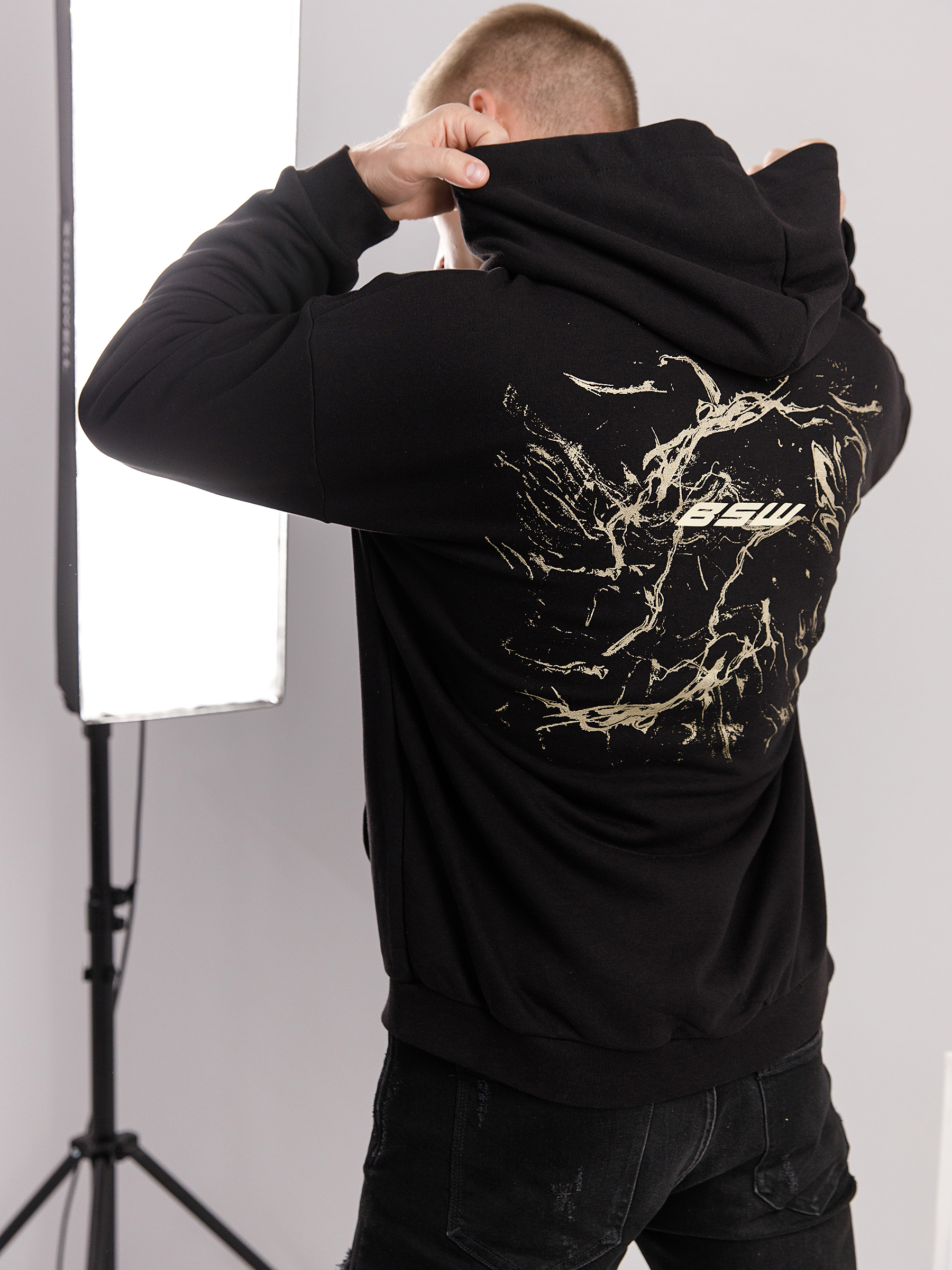 

Толстовка мужская Black Star Wear MOZA0221-005 черная M, MOZA0221-005