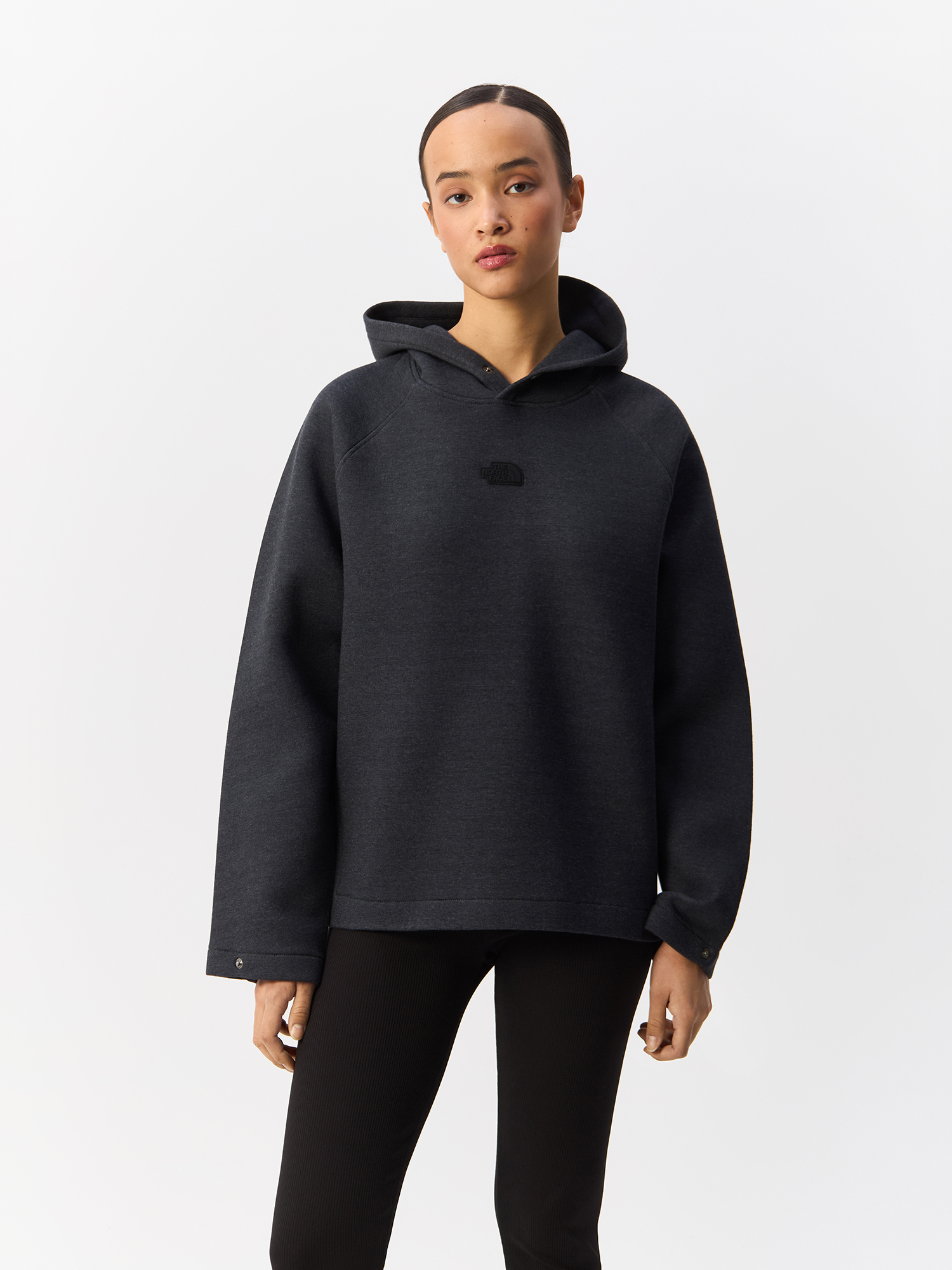 Худи женское The North Face Relaxed Hoodie NF0A89C0KS71 черное L 21990₽