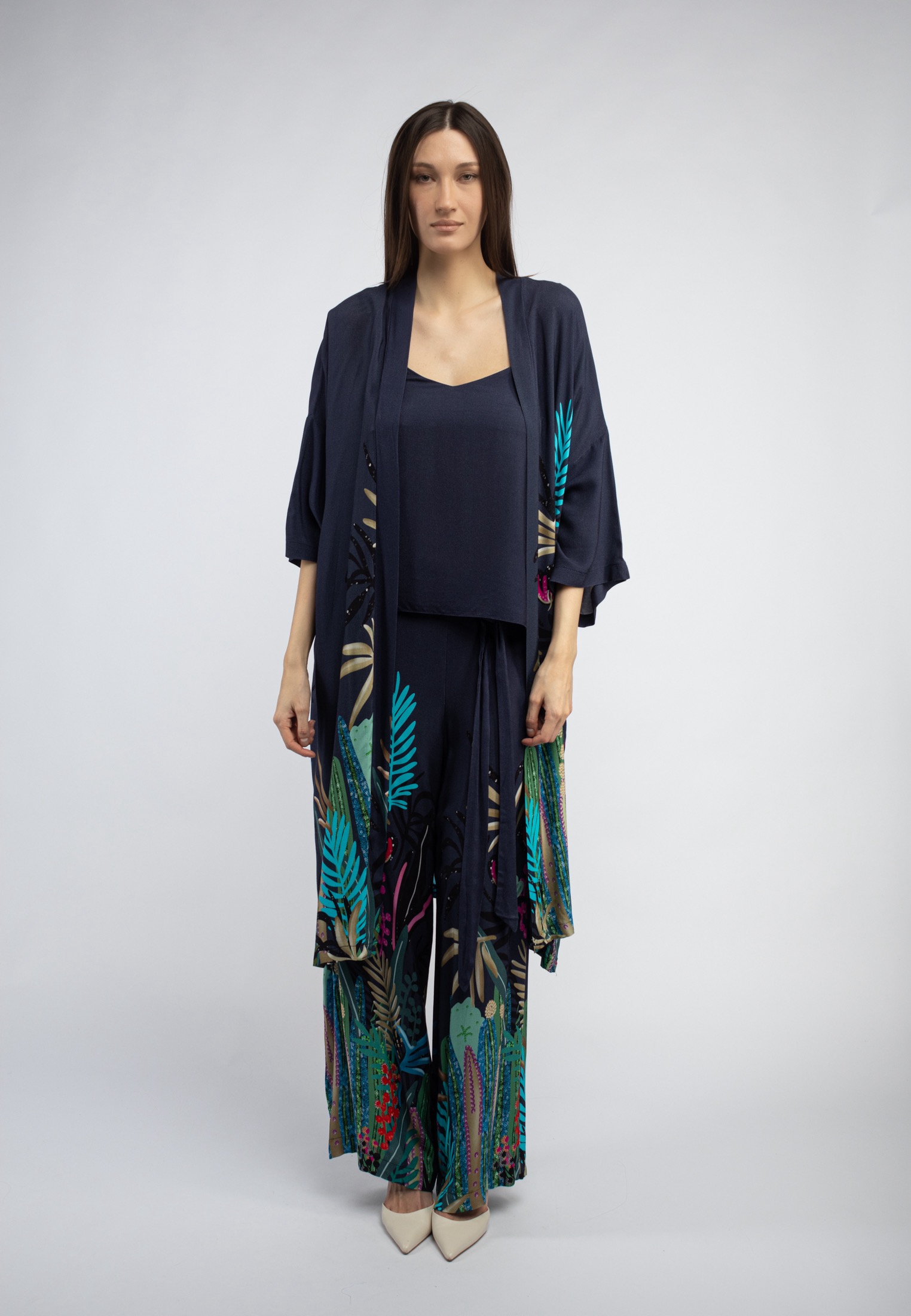 

Костюм женский Republika woman 2024-397 синий XL, 2024-397