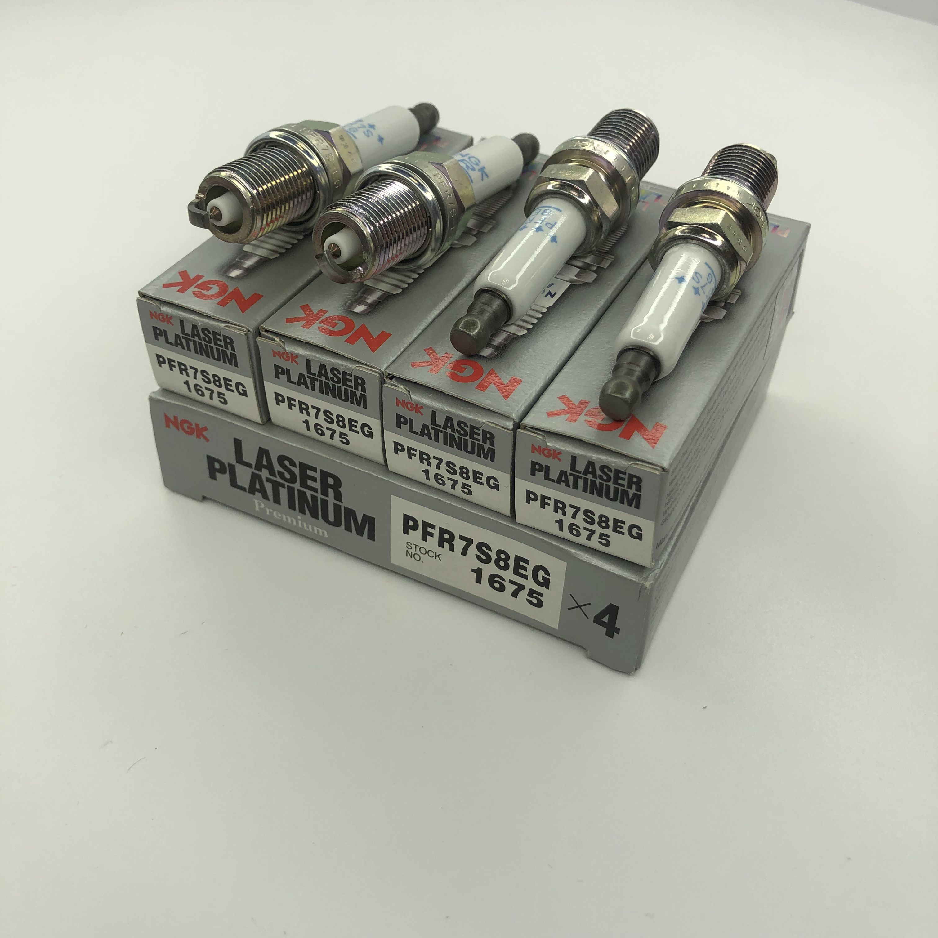 

Комплект свечей зажигания NGK NGK_PFR7S8EG#4, PFR7S8EG