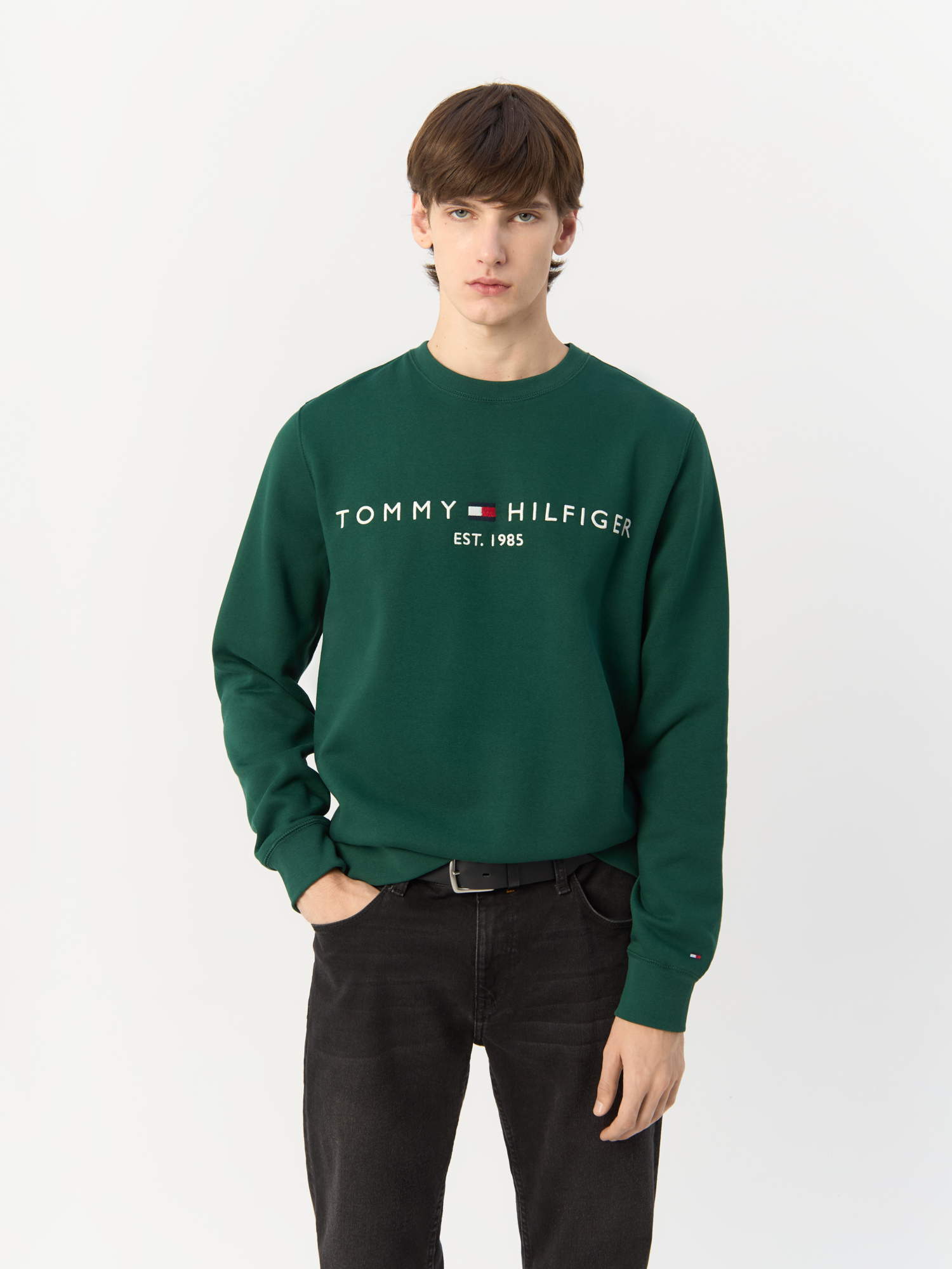 Свитшот мужской Tommy Hilfiger Logo SweatShirt MW0MW11596 зеленый 2XL 14990₽