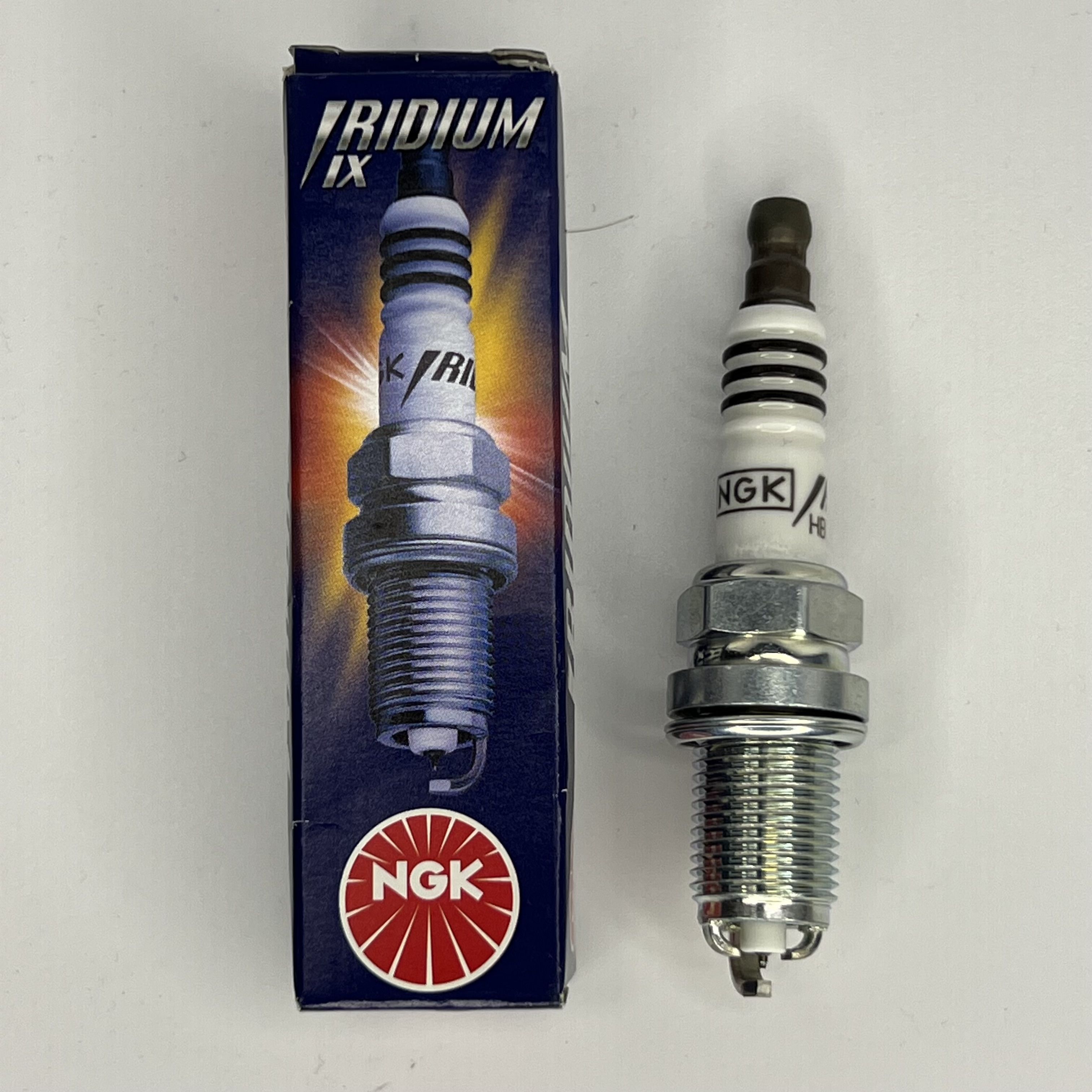 

Комплект свечей зажигания NGK NGK_HB6BIX11P#2, HB6BIX11P