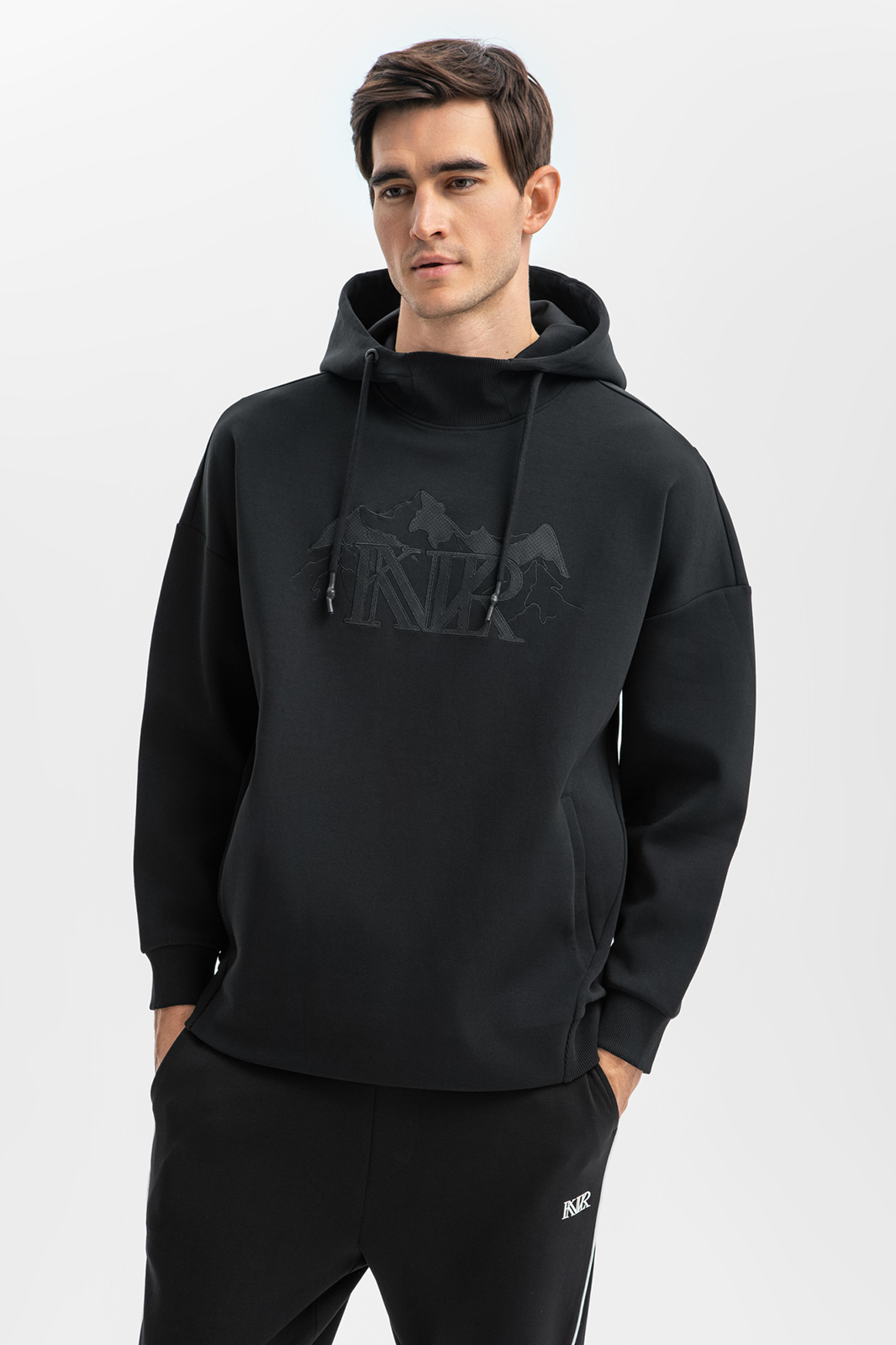 

Худи мужское Kanzler 4A-318WT-0622-07 черное 2XL-3XL, Черный, 4A-318WT-0622-07