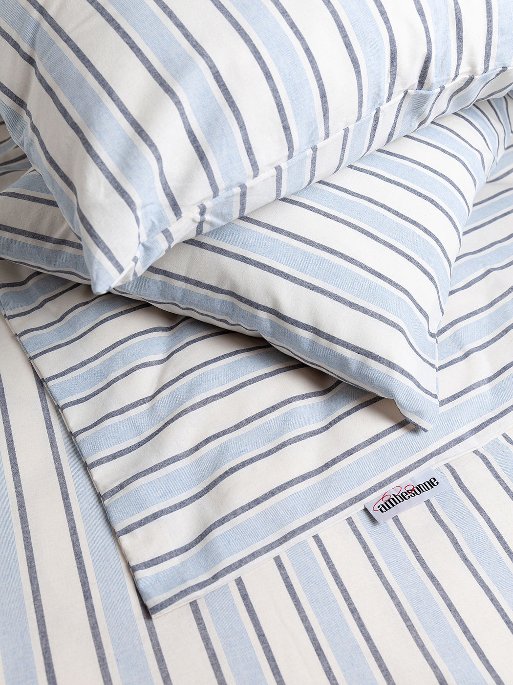 

Комплект постельного белья Ambesonne,с простыней,наволочкой 50х70 и пододеяльником 200х220