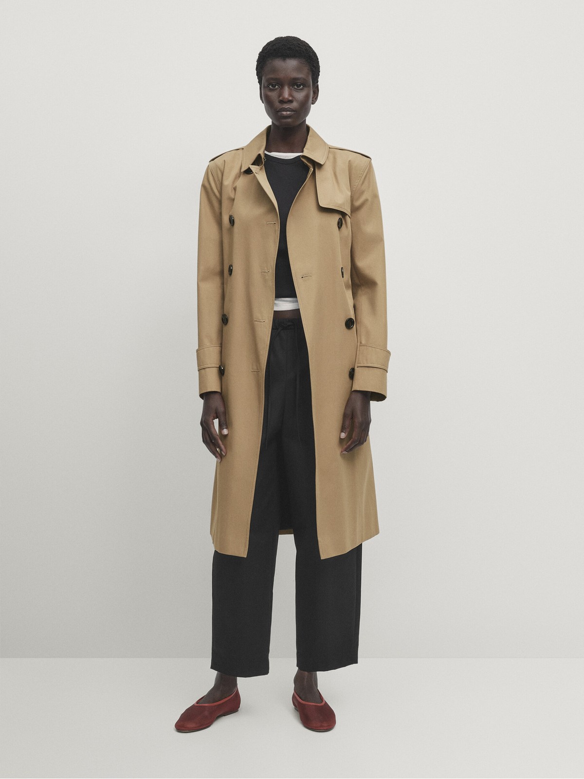 

Тренч женский Massimo Dutti 6716/813-I2024 бежевый XS, 6716/813-I2024