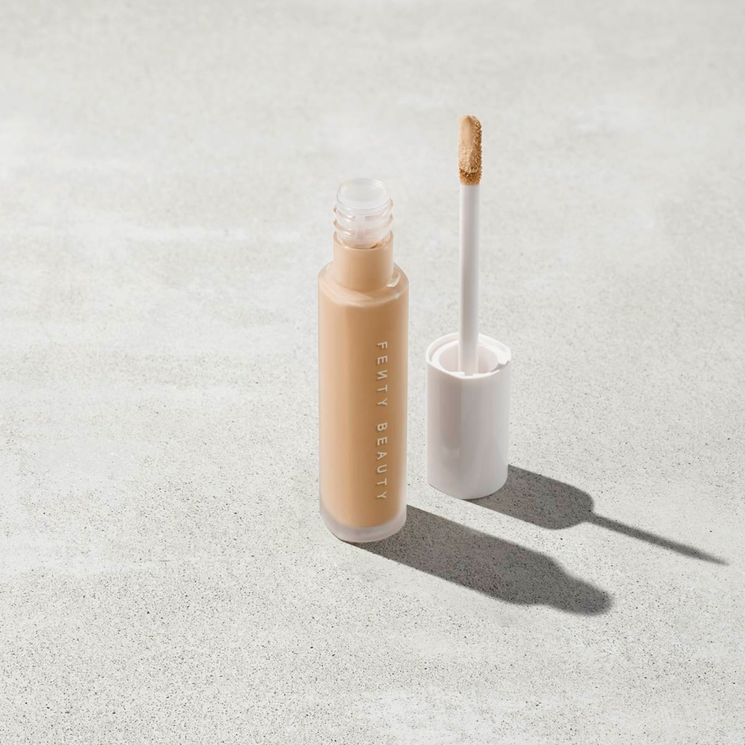 Кремовый консилер Fenty Beauty pro filtr instant retouch concealer Тон 290