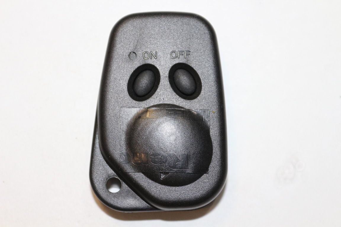 

Ключ зажигания Autokey, заготовка для Peugeot, дист.(корпус с двумя кнопками), Для разных моделей автомобилей Peugeot