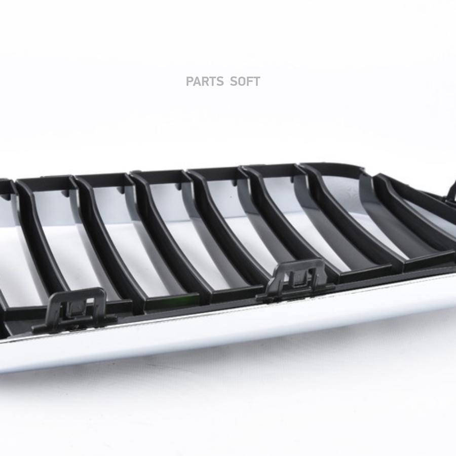 

Решетка, передняя, левая