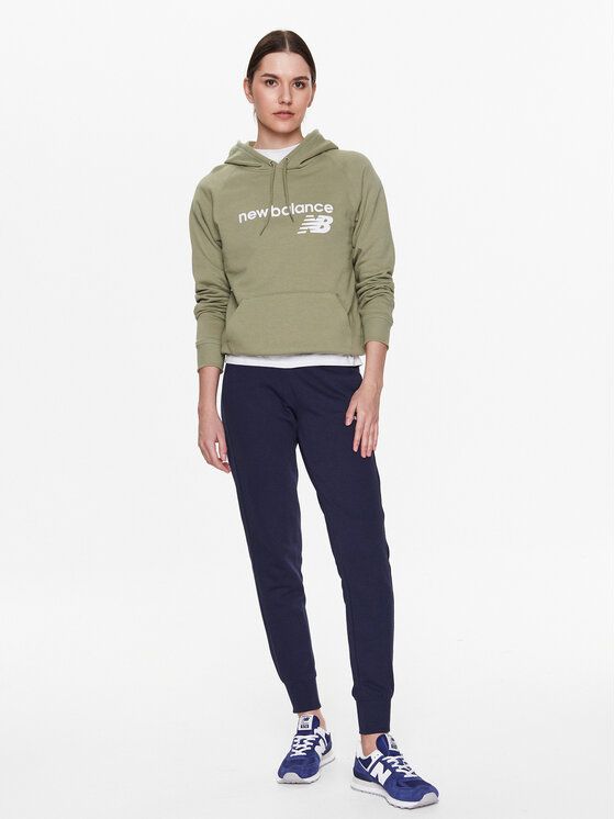 

Худи женское New Balance 302696390 хаки M (доставка из-за рубежа), 0000302696390