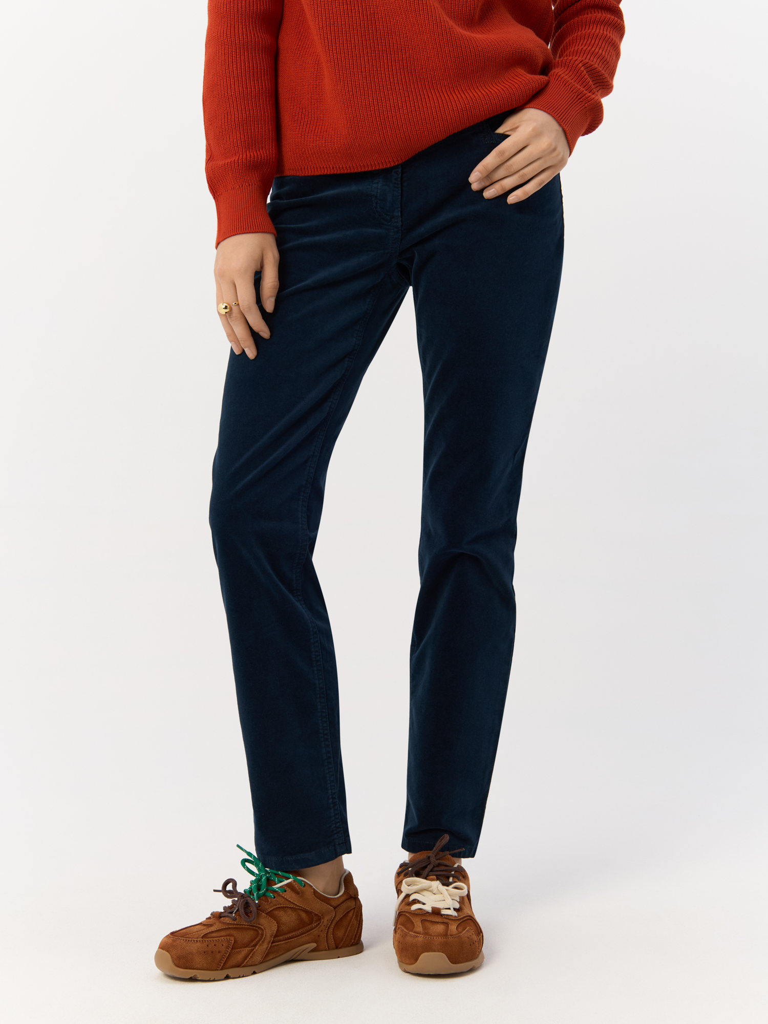 

Брюки женские Gerry Weber 122052-66276-80928-38R синие 38, Синий, 122052-66276